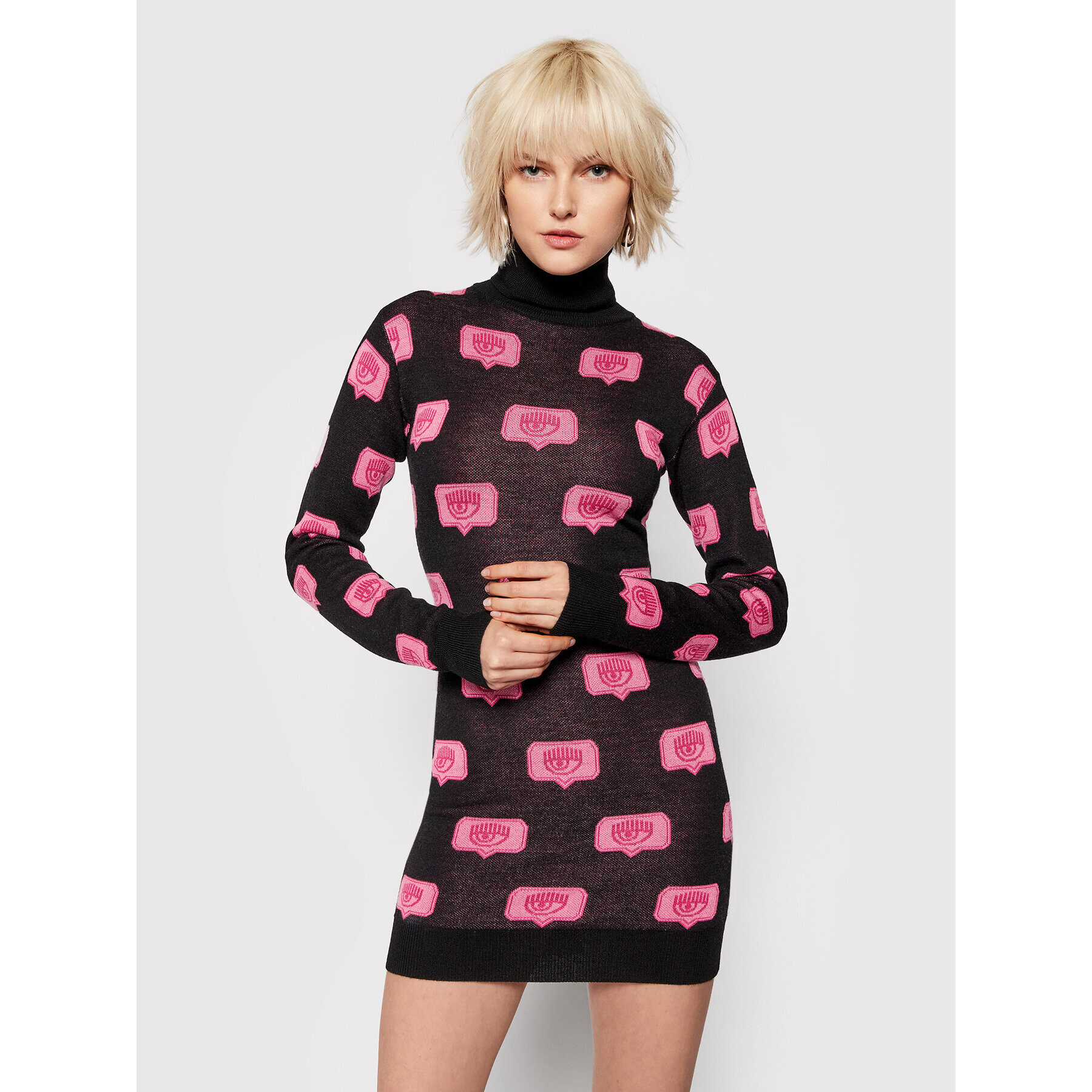 Chiara Ferragni Плетена рокля 71CBOM08 Черен Slim Fit - Pepit.bg