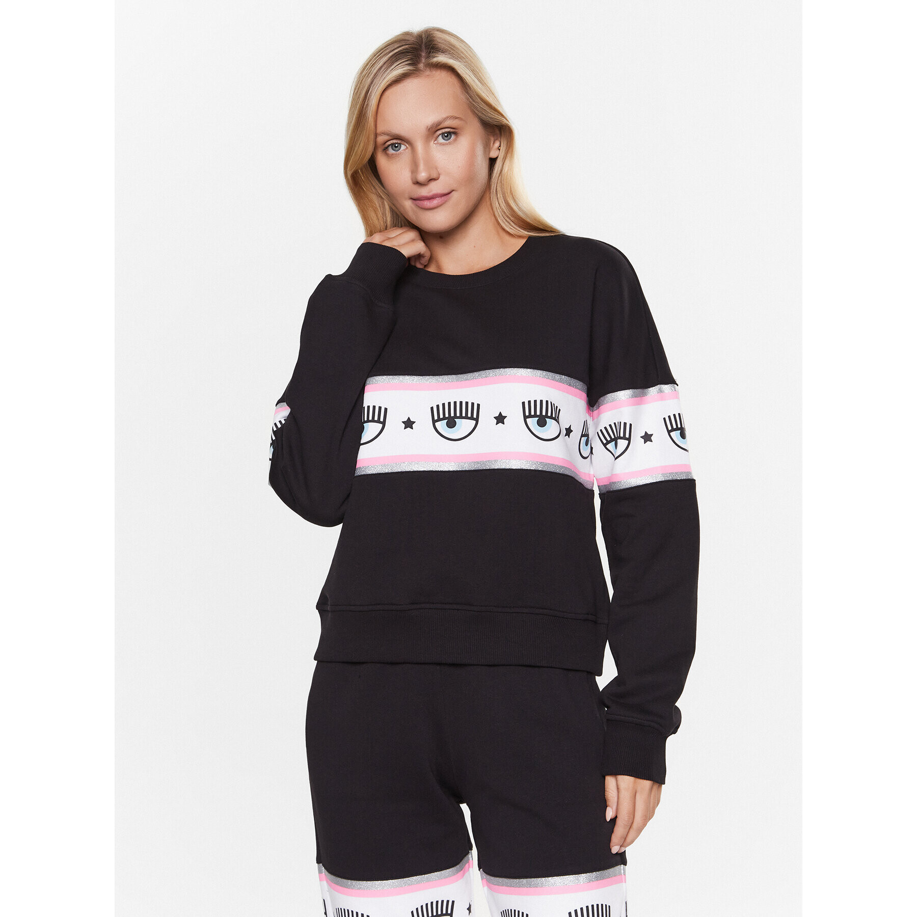 Chiara Ferragni Суитшърт 74CBIF02 Черен Regular Fit - Pepit.bg