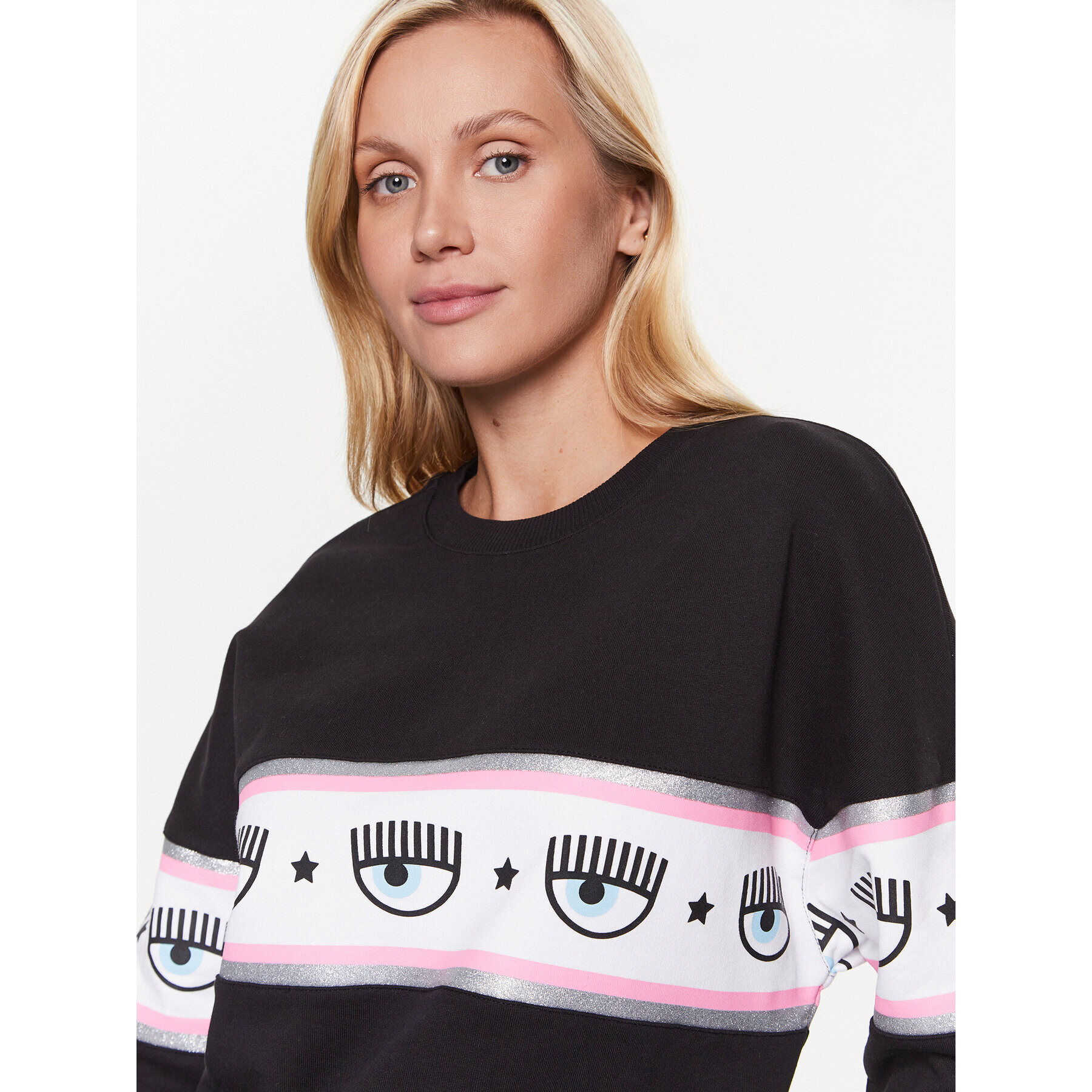 Chiara Ferragni Суитшърт 74CBIF02 Черен Regular Fit - Pepit.bg