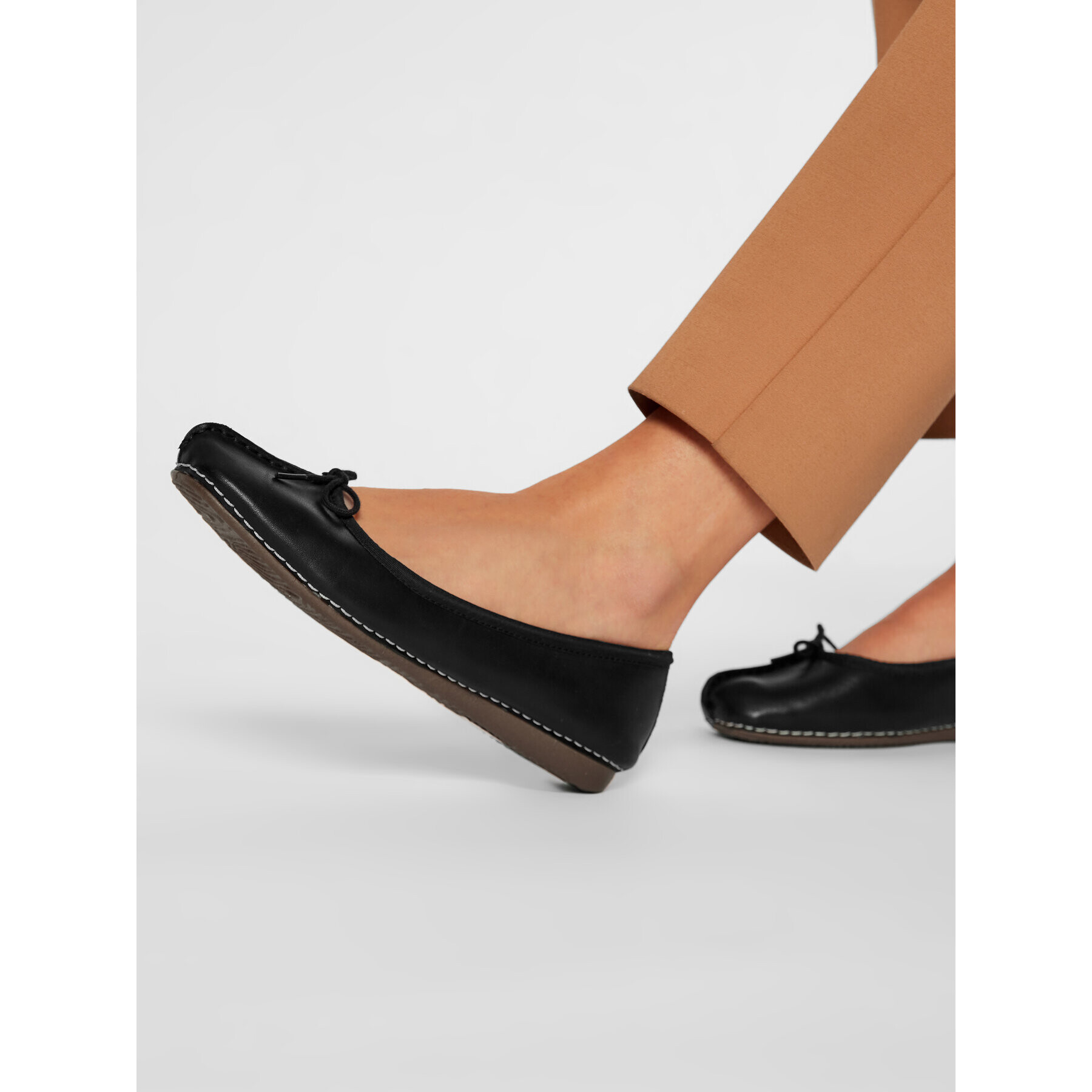 Clarks Балеринки Freckle Ice 203529294 Черен - Pepit.bg