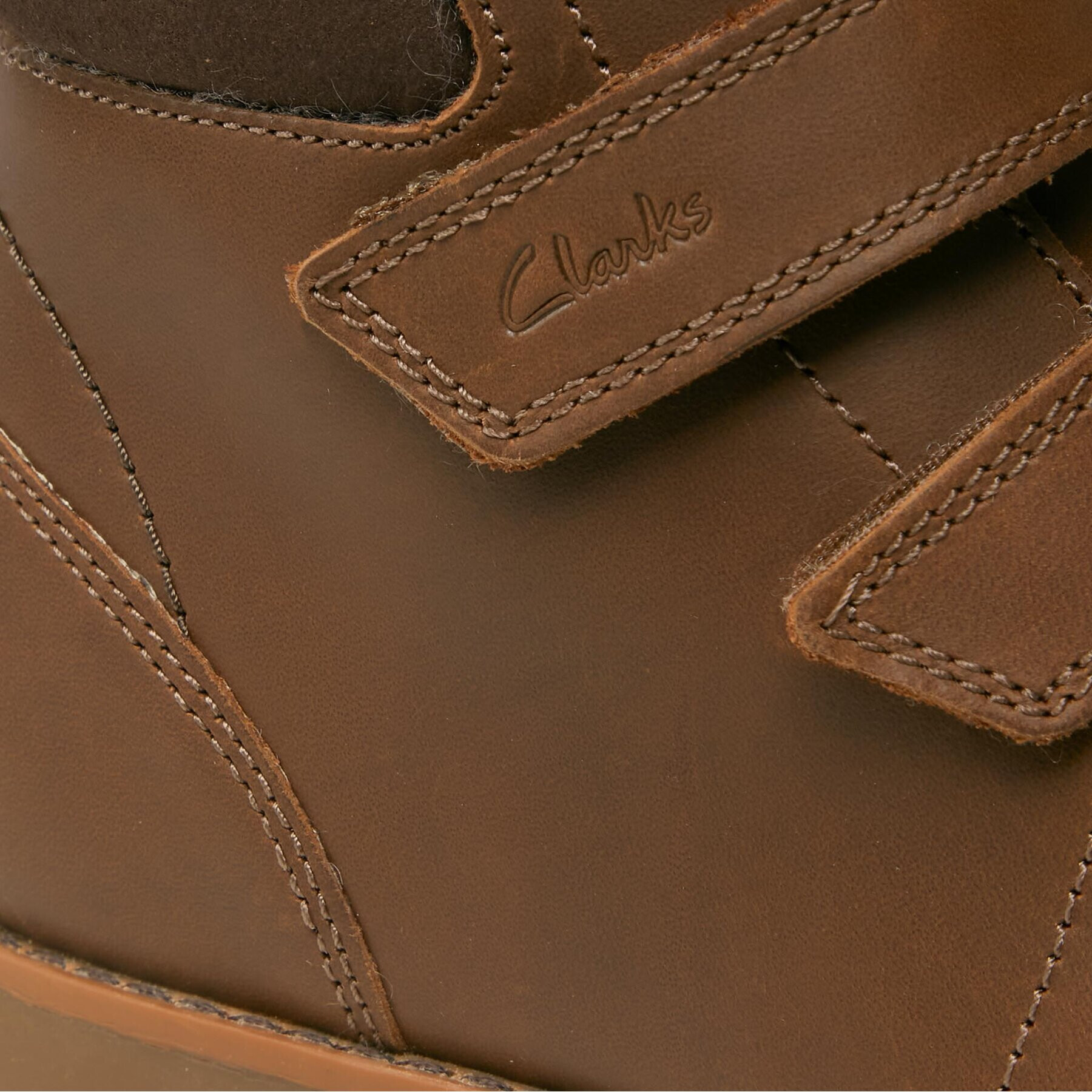 Clarks Ботуши Heath Snug 261673347 Кафяв - Pepit.bg