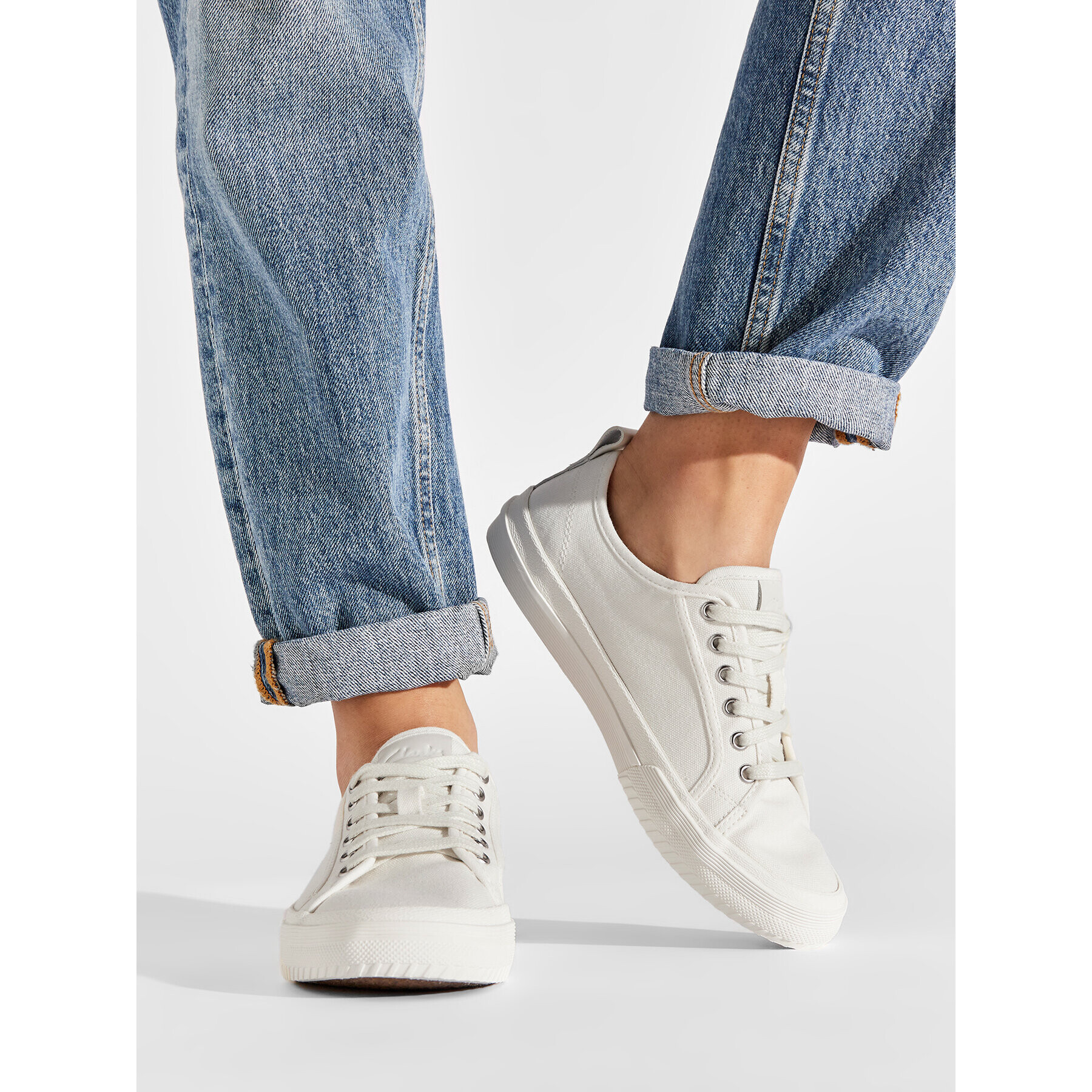 Clarks Гуменки Roxby Lace 261649824 Бял - Pepit.bg