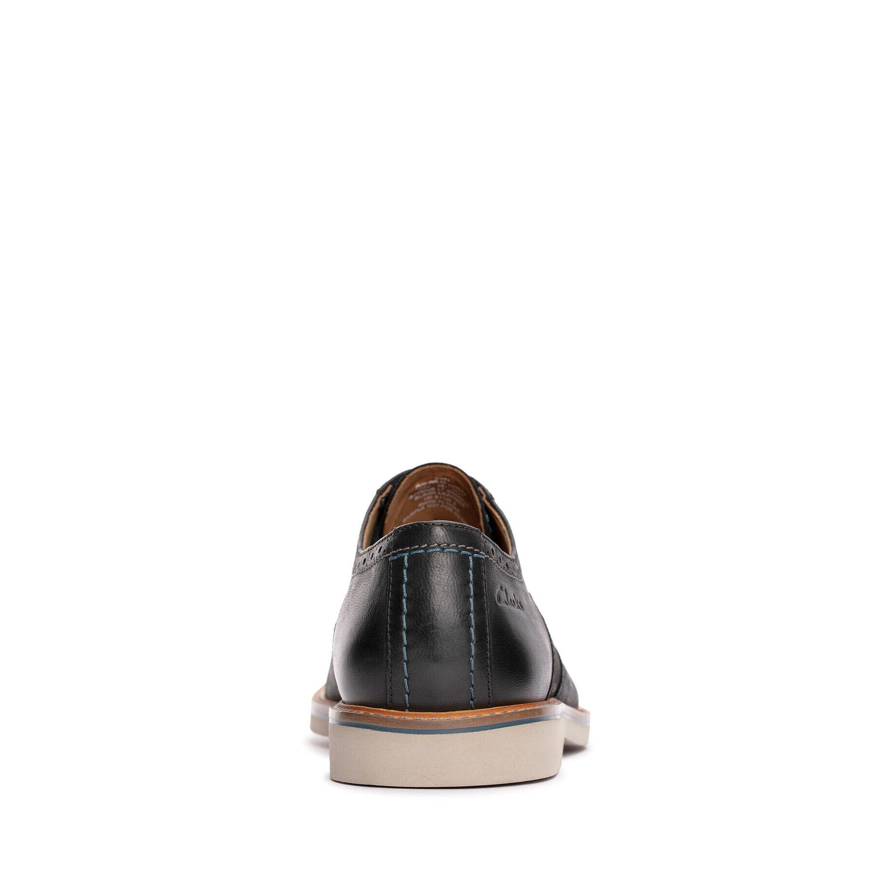 Clarks Обувки Atticus LT Limit 26172501 Черен - Pepit.bg