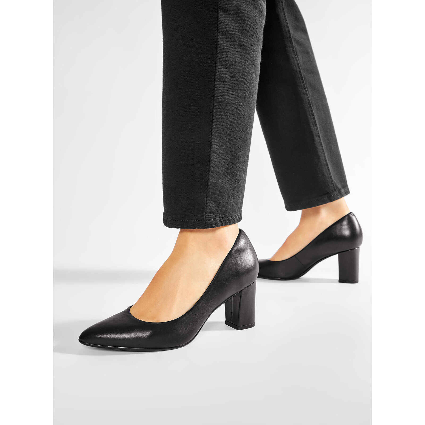 Clarks Обувки Aubrie Sun 261587414 Черен - Pepit.bg