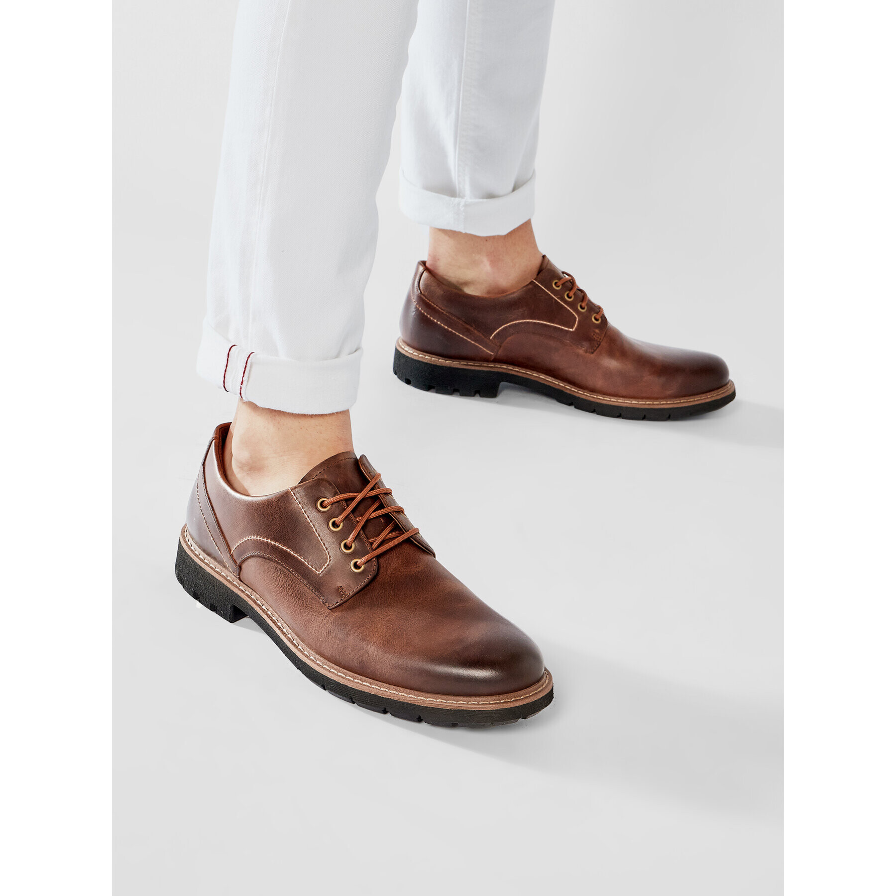 Clarks Обувки Batcombe Hall 261275517 Кафяв - Pepit.bg