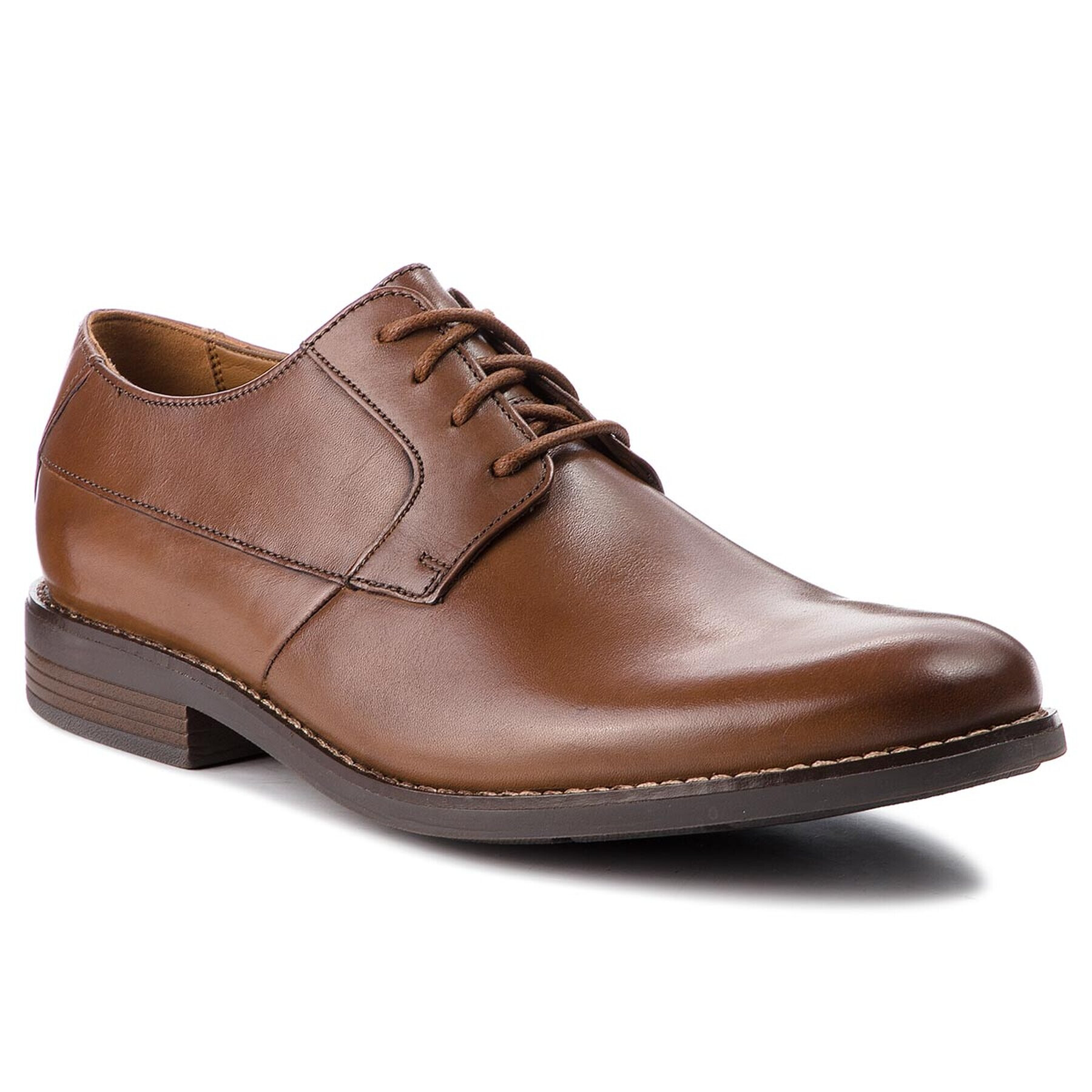 Clarks Обувки Becken Plain 261241757 Кафяв - Pepit.bg