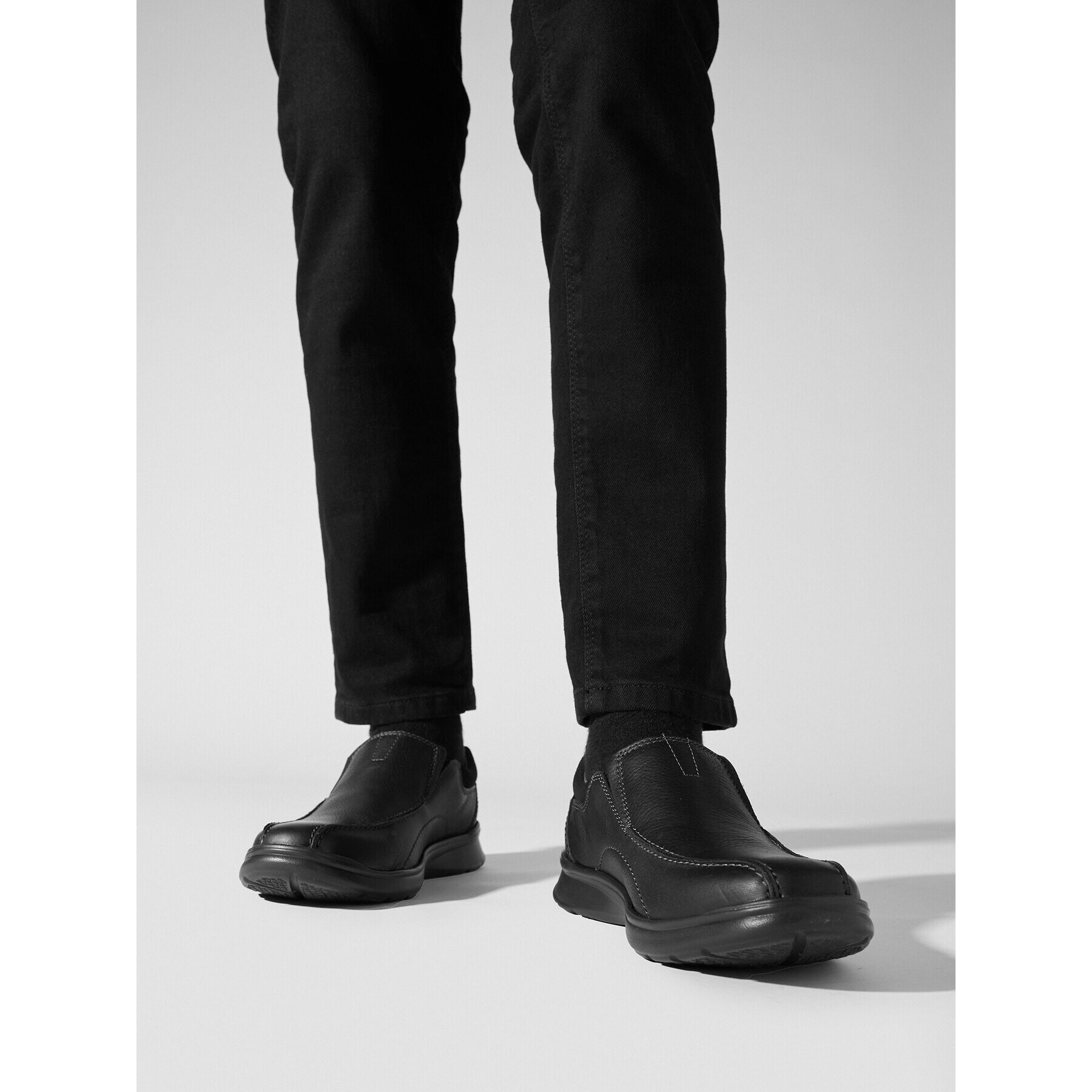 Clarks Обувки Cotrell Step 261196157 Черен - Pepit.bg