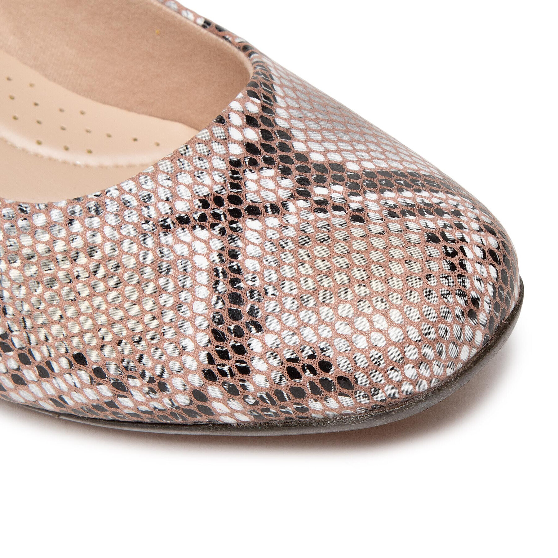 Clarks Обувки Marilyn Leah 261575864 Кафяв - Pepit.bg