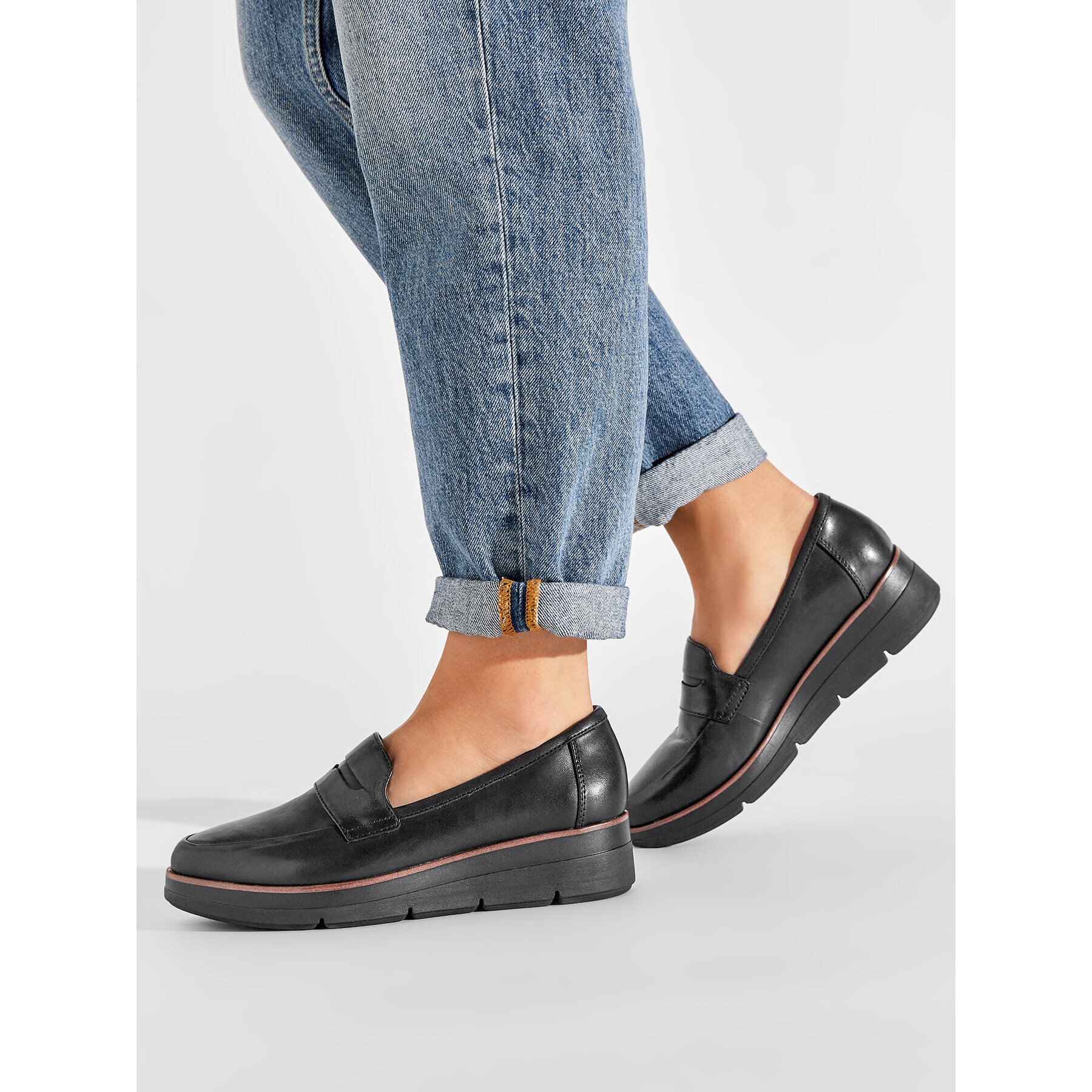Clarks Обувки Shaylin Step 261535894 Черен - Pepit.bg