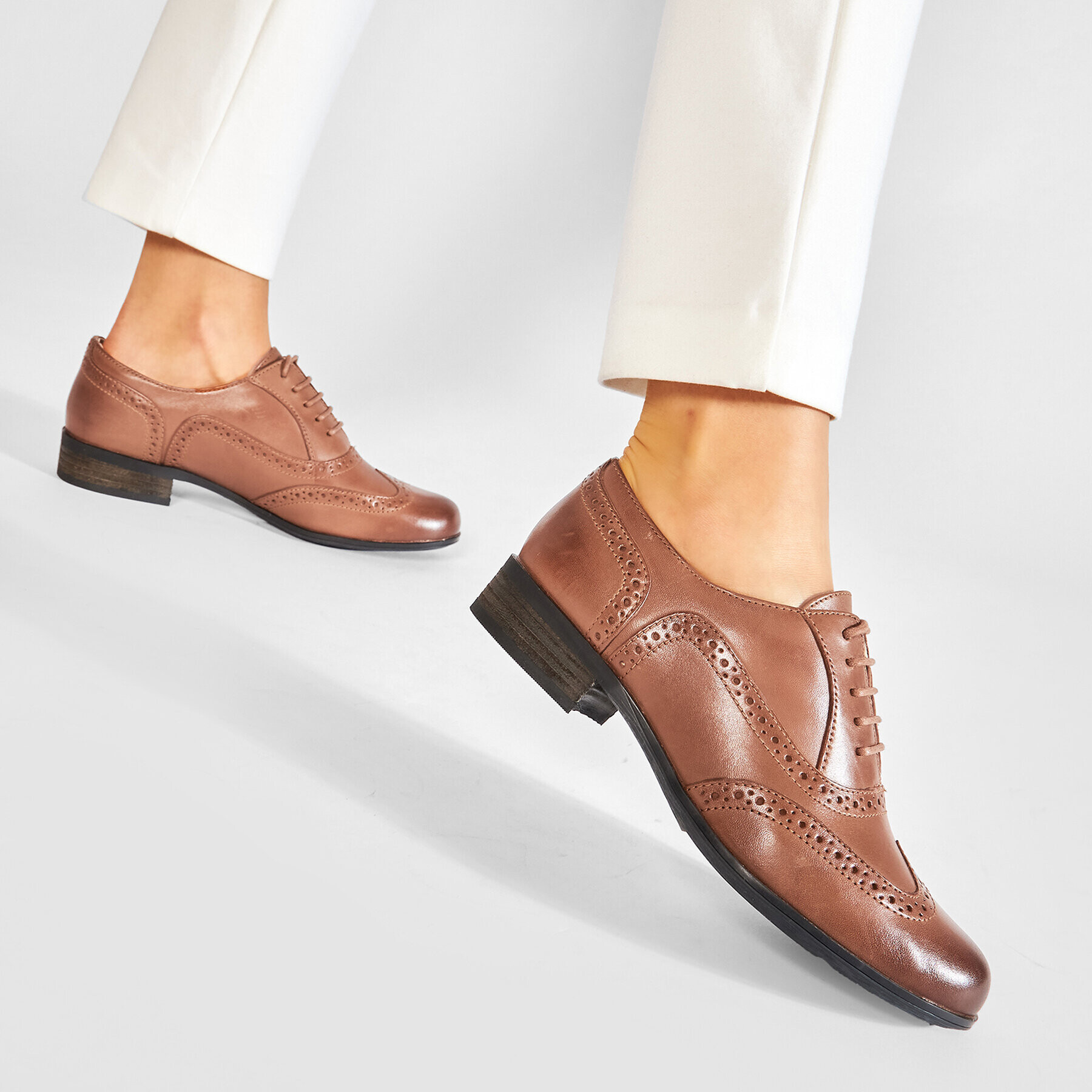 Clarks Оксфордки Hamble Oak 203506744 Кафяв - Pepit.bg