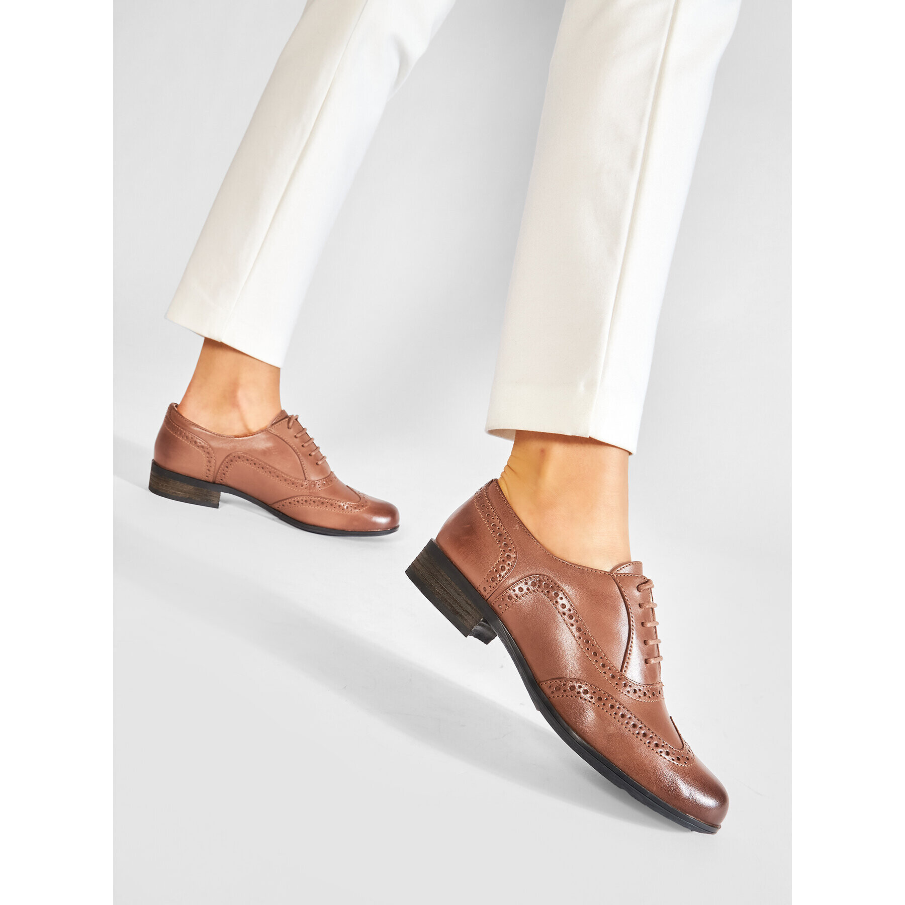 Clarks Оксфордки Hamble Oak 203506744 Кафяв - Pepit.bg