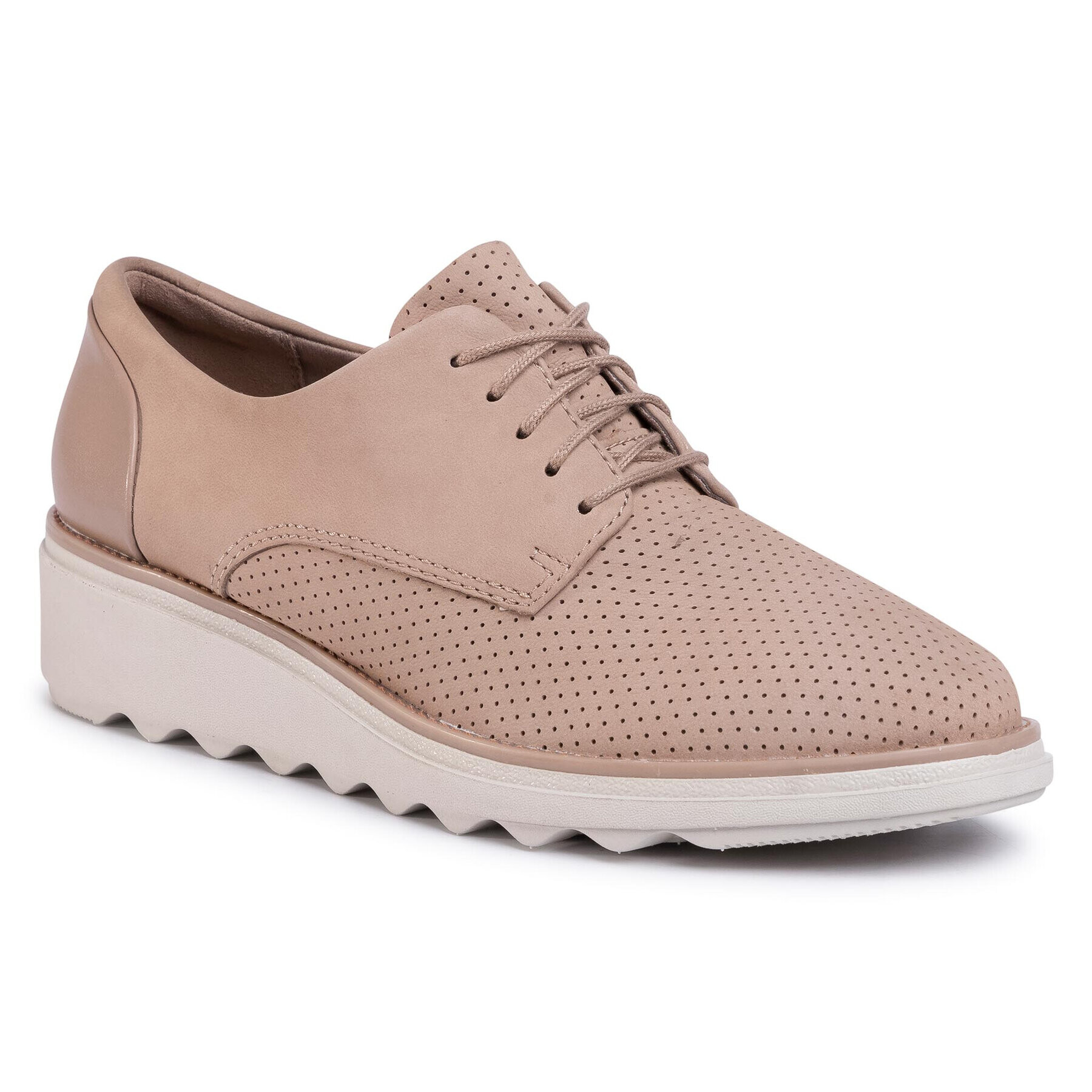 Clarks Оксфордки Sharon Crystal 261476314 Бежов - Pepit.bg