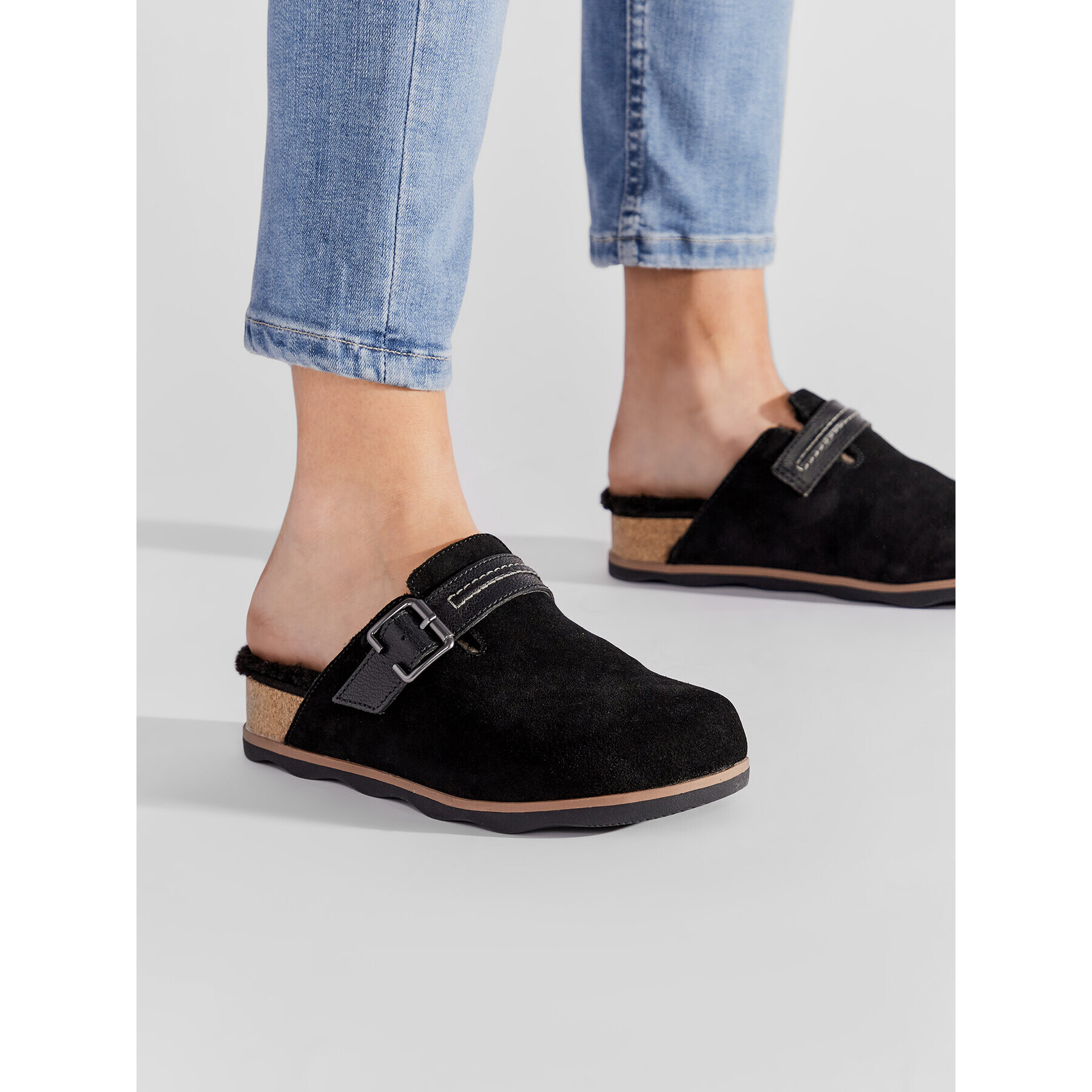 Clarks Пантофи Brynn Slide 261664914 Черен - Pepit.bg