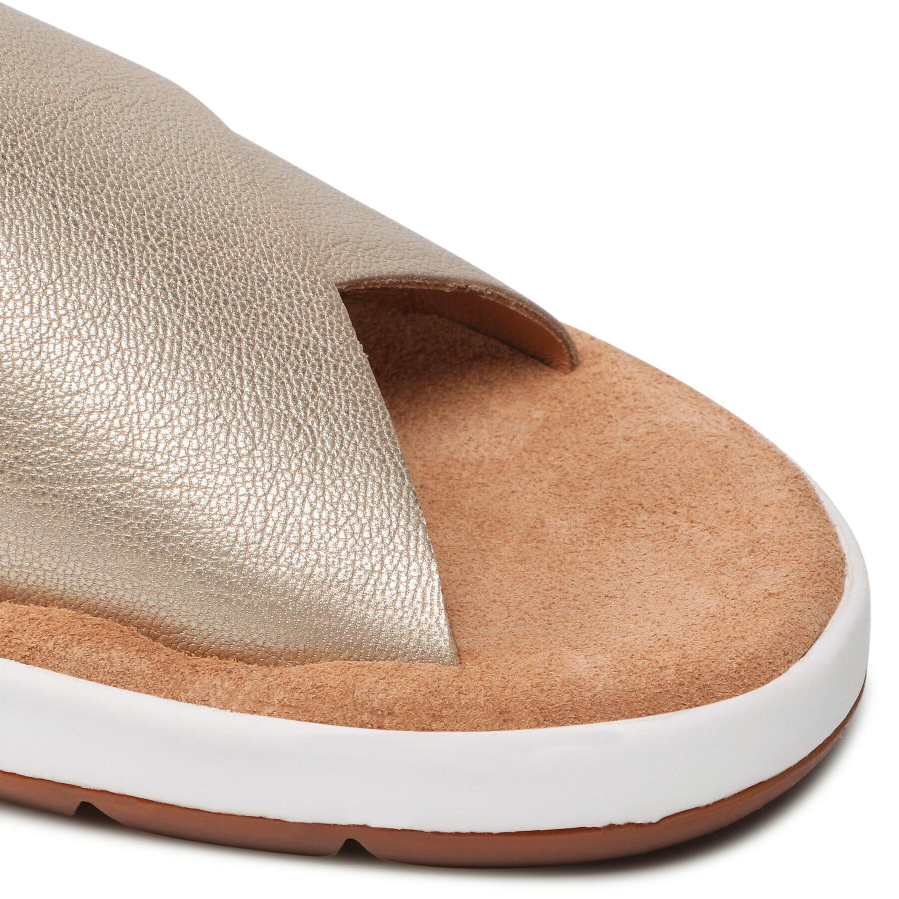 Clarks Сандали Jemsa Cross 261642424 Златист - Pepit.bg