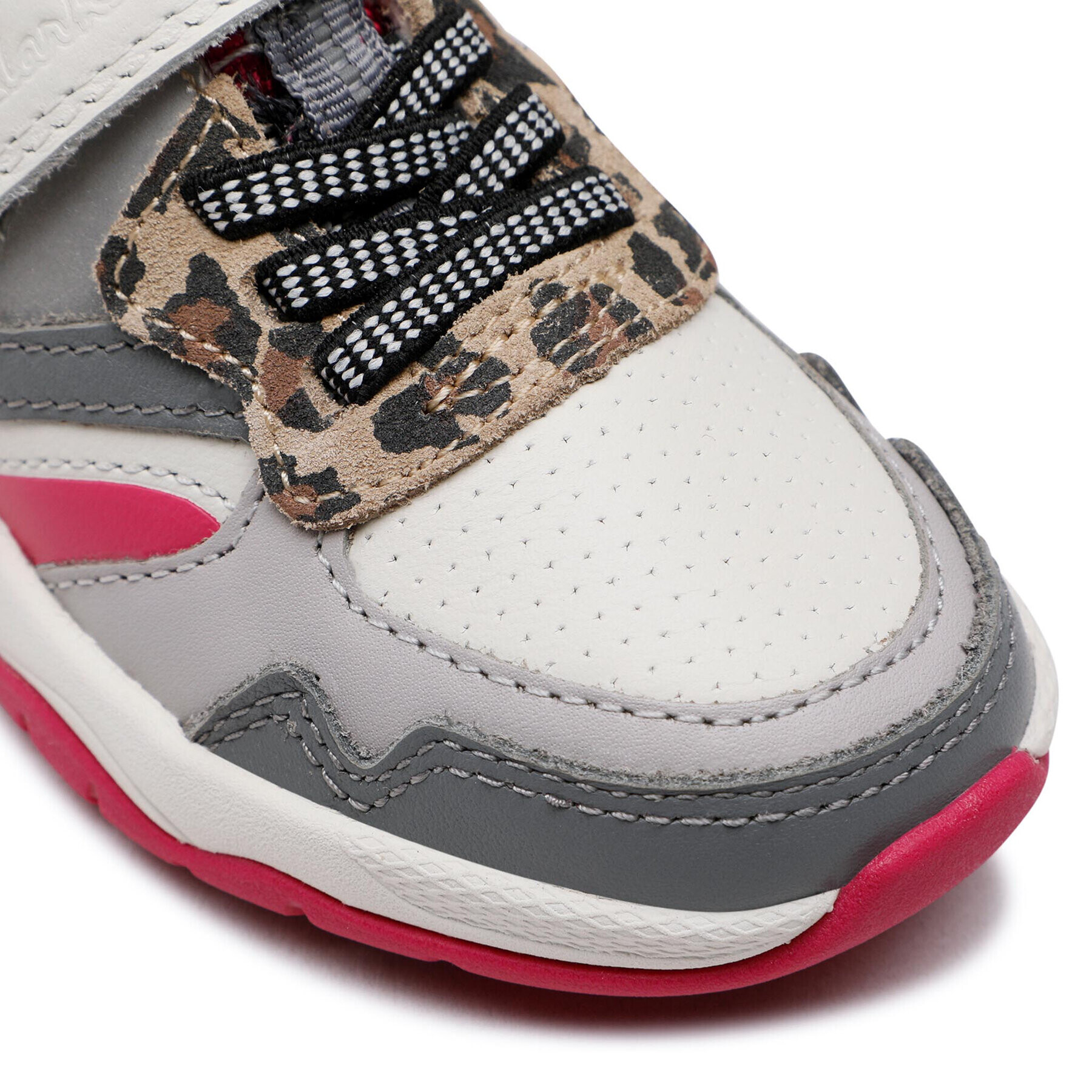 Clarks Сникърси Clowder Run K 261661186 M Бял - Pepit.bg