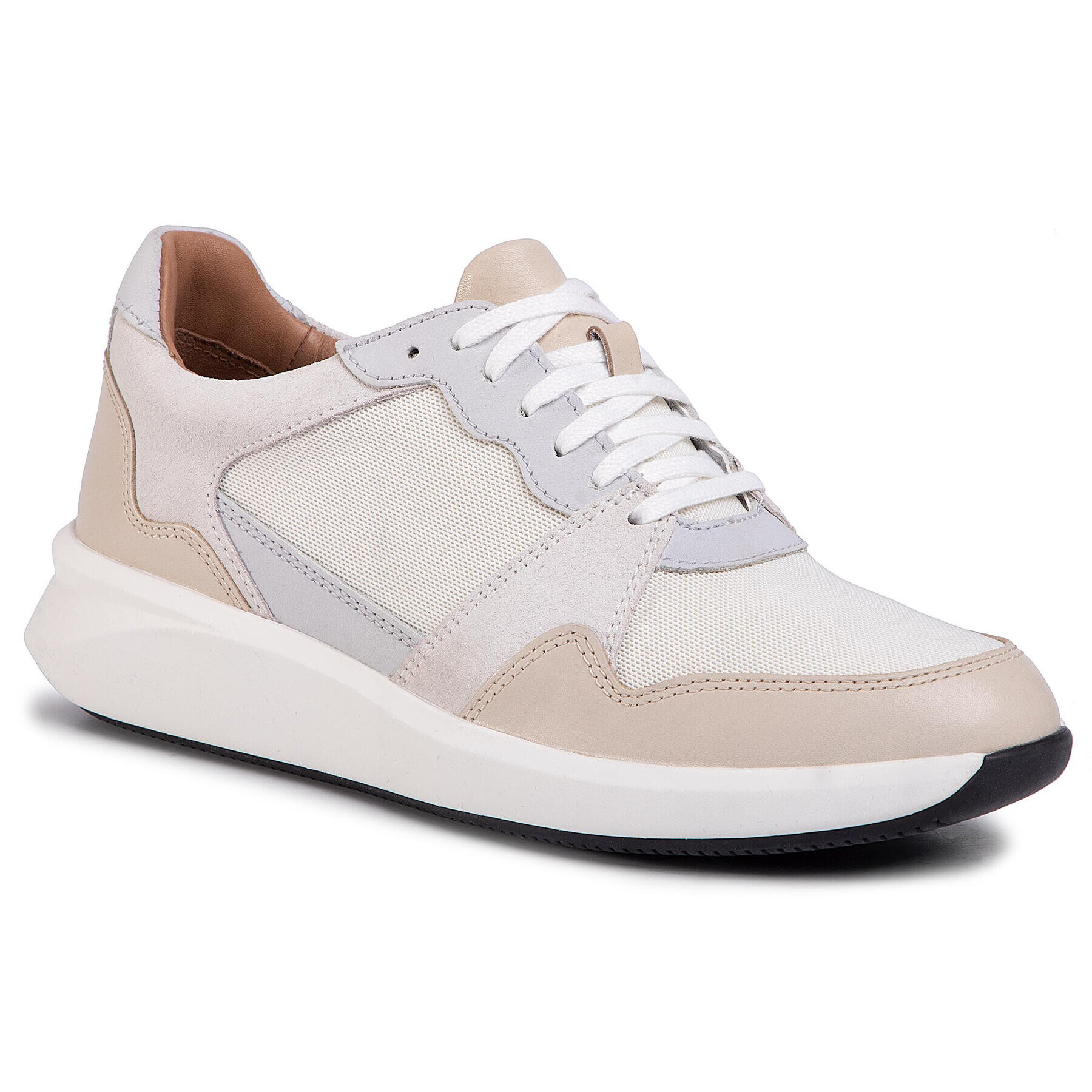 Clarks Сникърси Un Rio Run 261505234 Бял - Pepit.bg