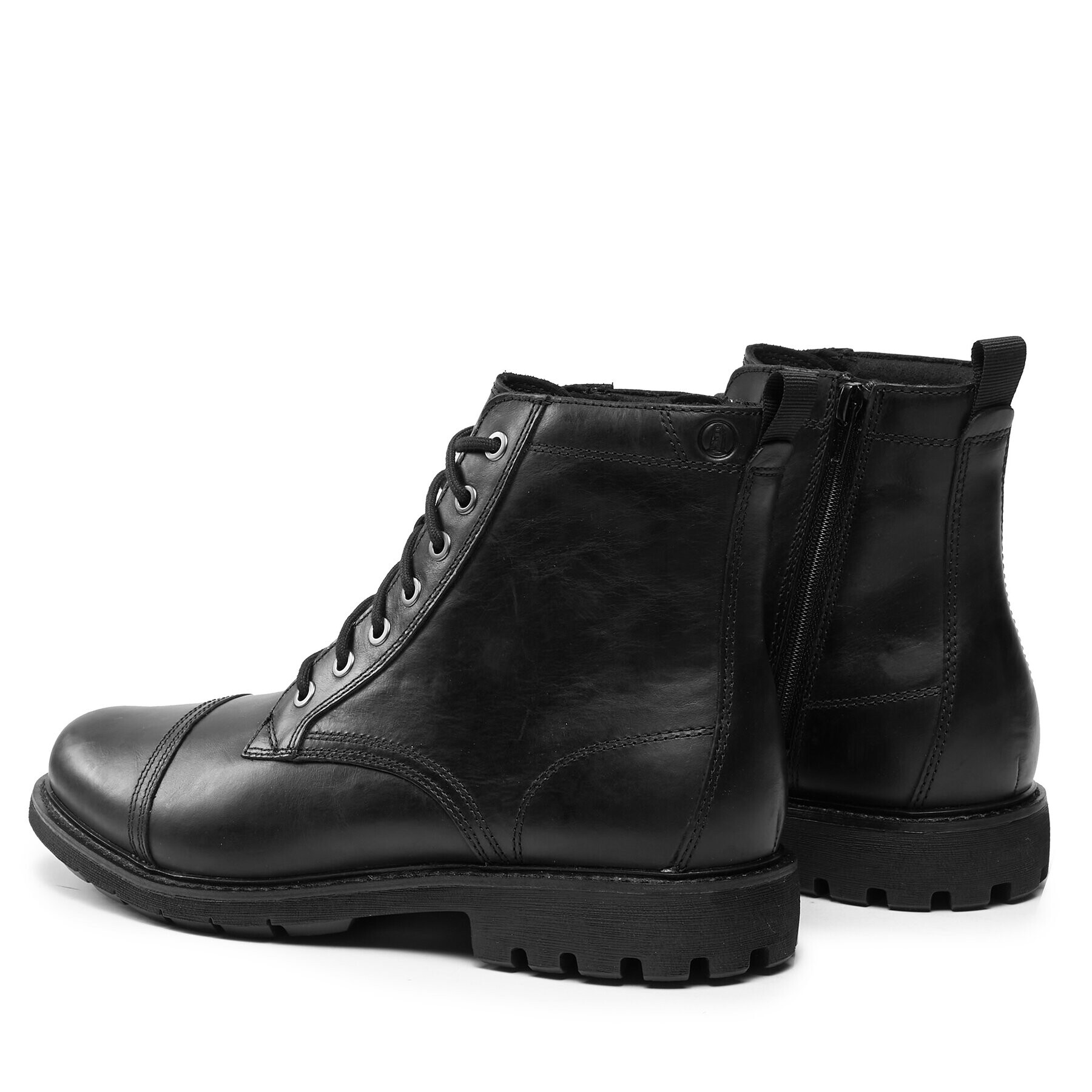 Clarks Зимни обувки Batcombe Cap 261746767 Черен - Pepit.bg