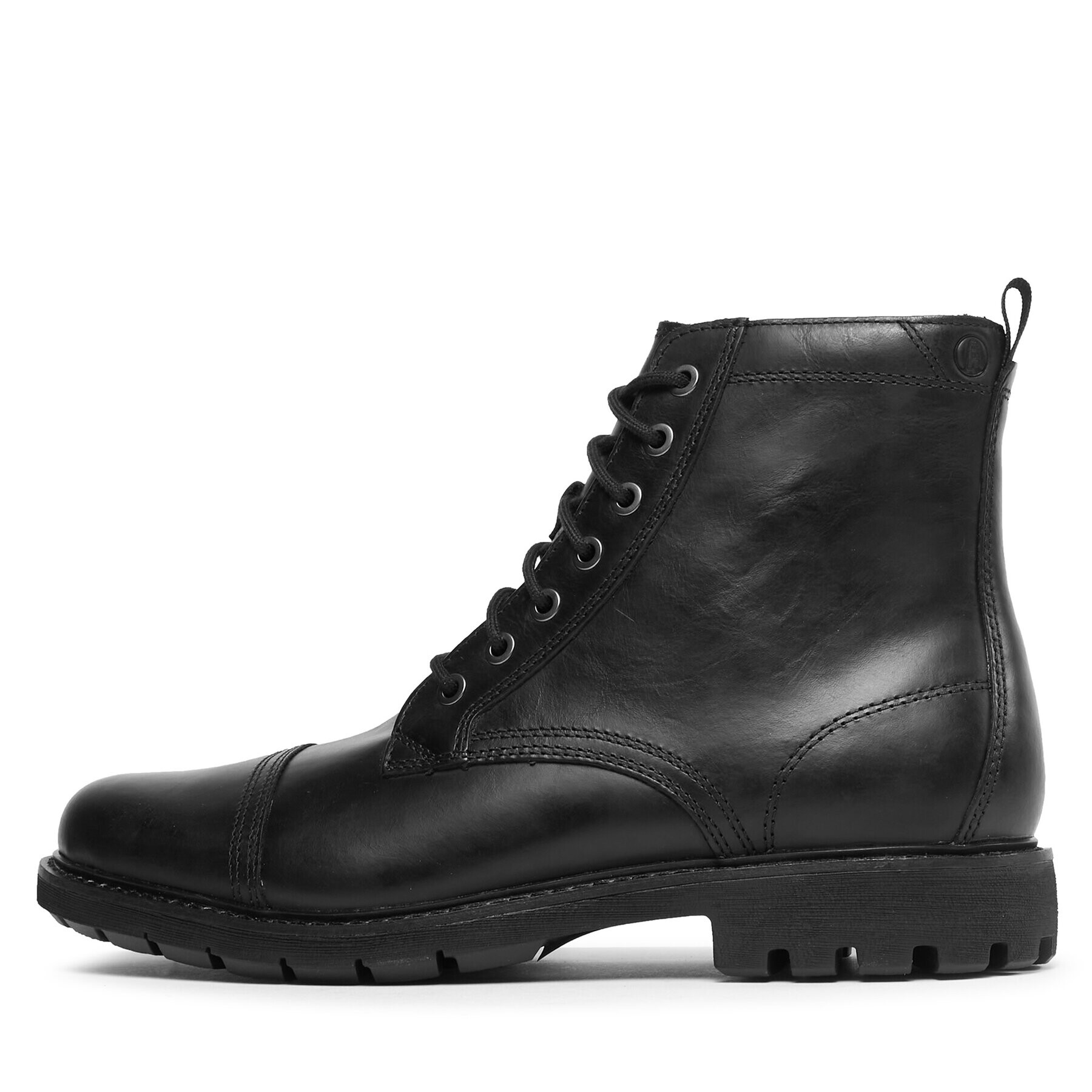 Clarks Зимни обувки Batcombe Cap 261746767 Черен - Pepit.bg