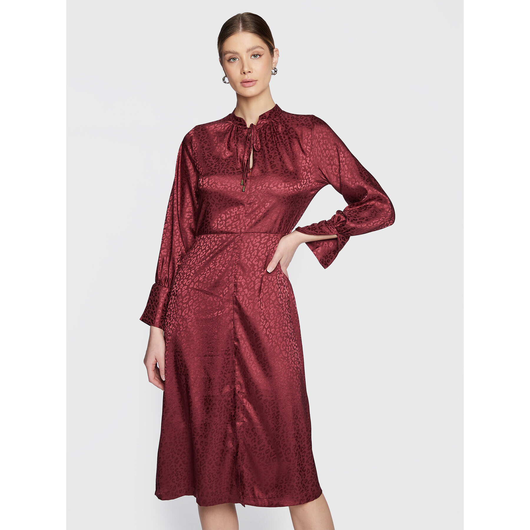 Closet London Ежедневна рокля D8522 Бордо Regular Fit - Pepit.bg