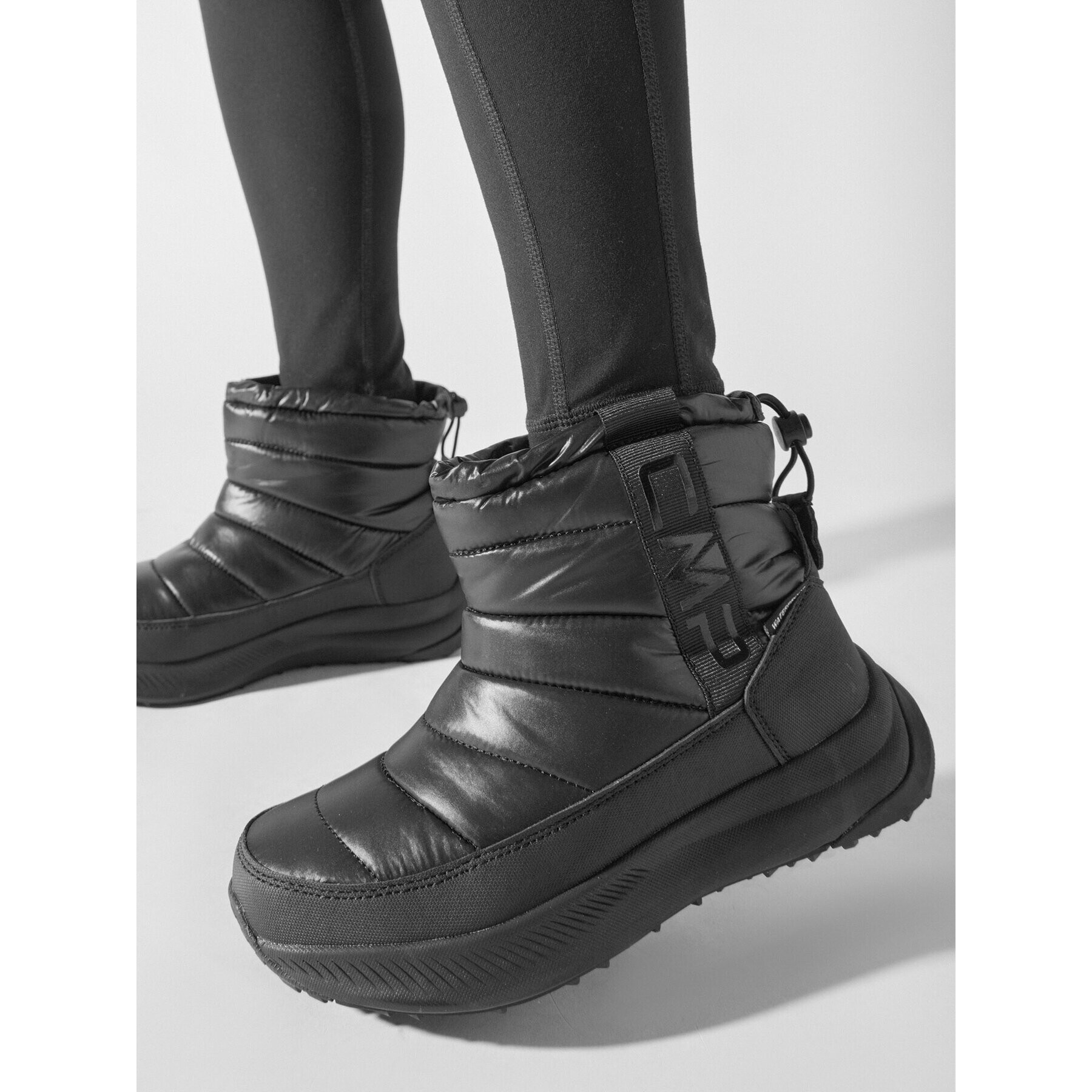 CMP Боти Zoy Snowboots Wp 3Q79566 Черен - Pepit.bg