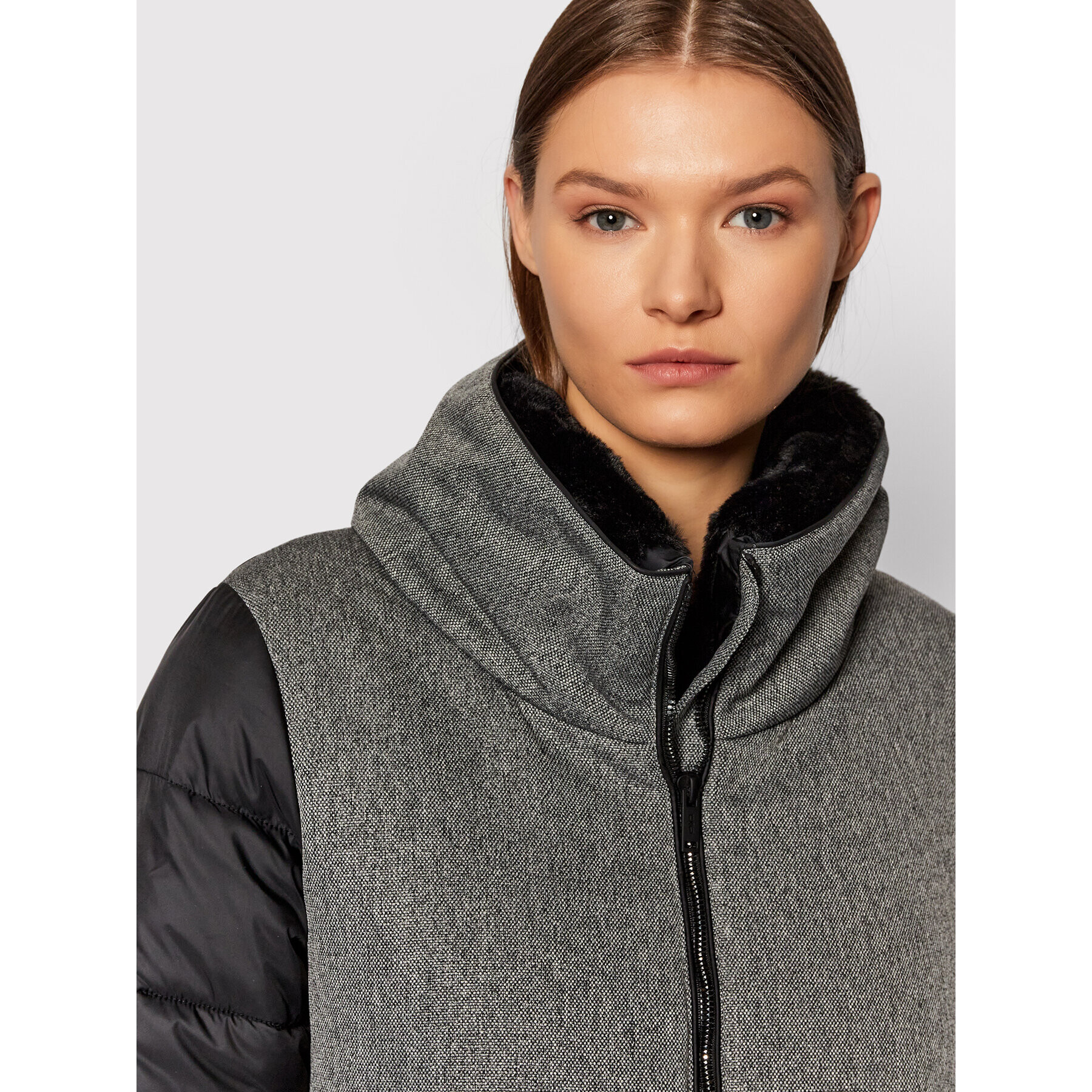 CMP Пухено яке 31K3066 Черен Regular Fit - Pepit.bg