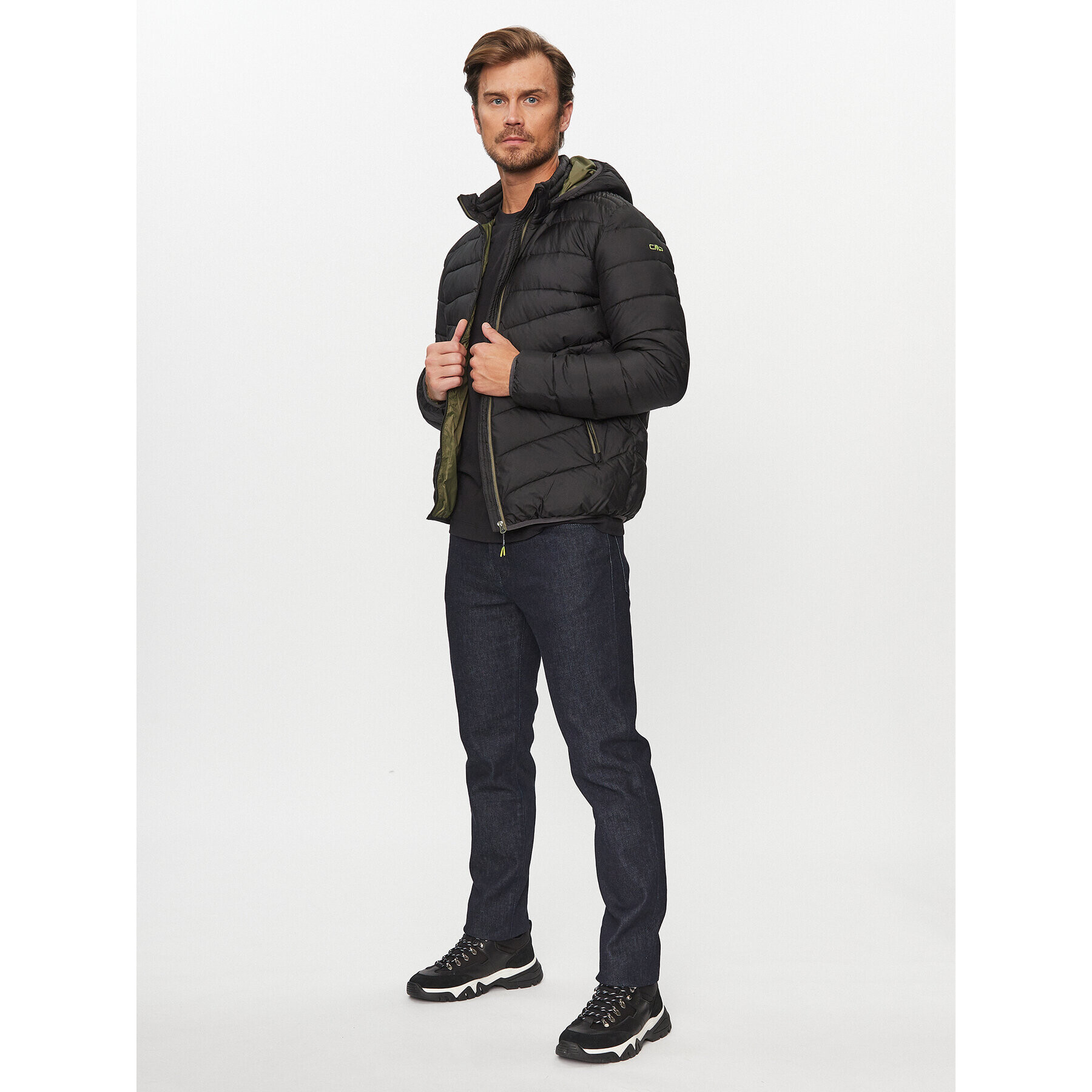 CMP Пухено яке 33K1597M Черен Regular Fit - Pepit.bg