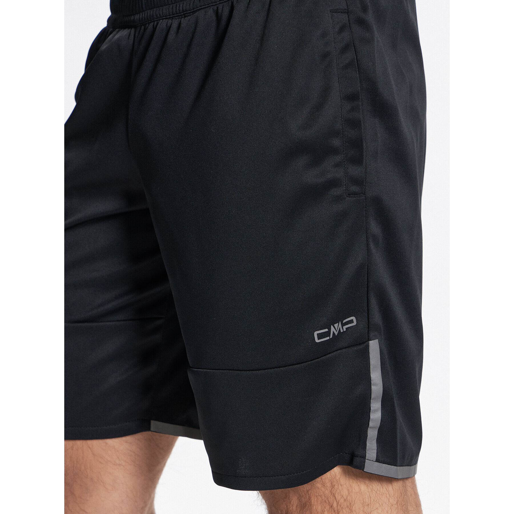 CMP Спортни шорти 32C2567 Черен Regular Fit - Pepit.bg