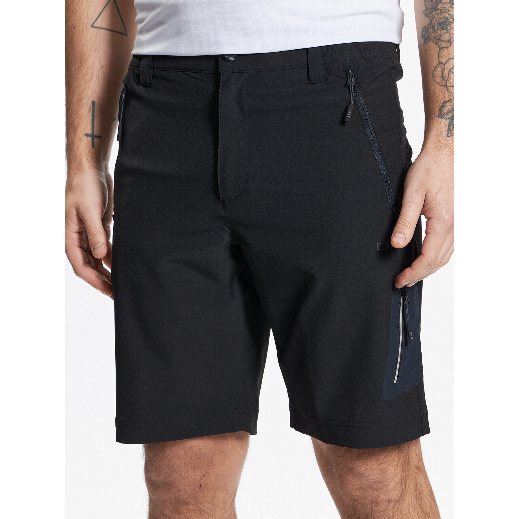 CMP Спортни шорти 33T5497 Черен Regular Fit - Pepit.bg