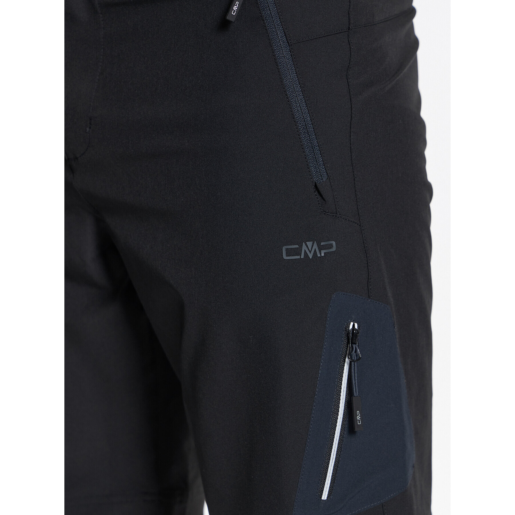 CMP Спортни шорти 33T5497 Черен Regular Fit - Pepit.bg