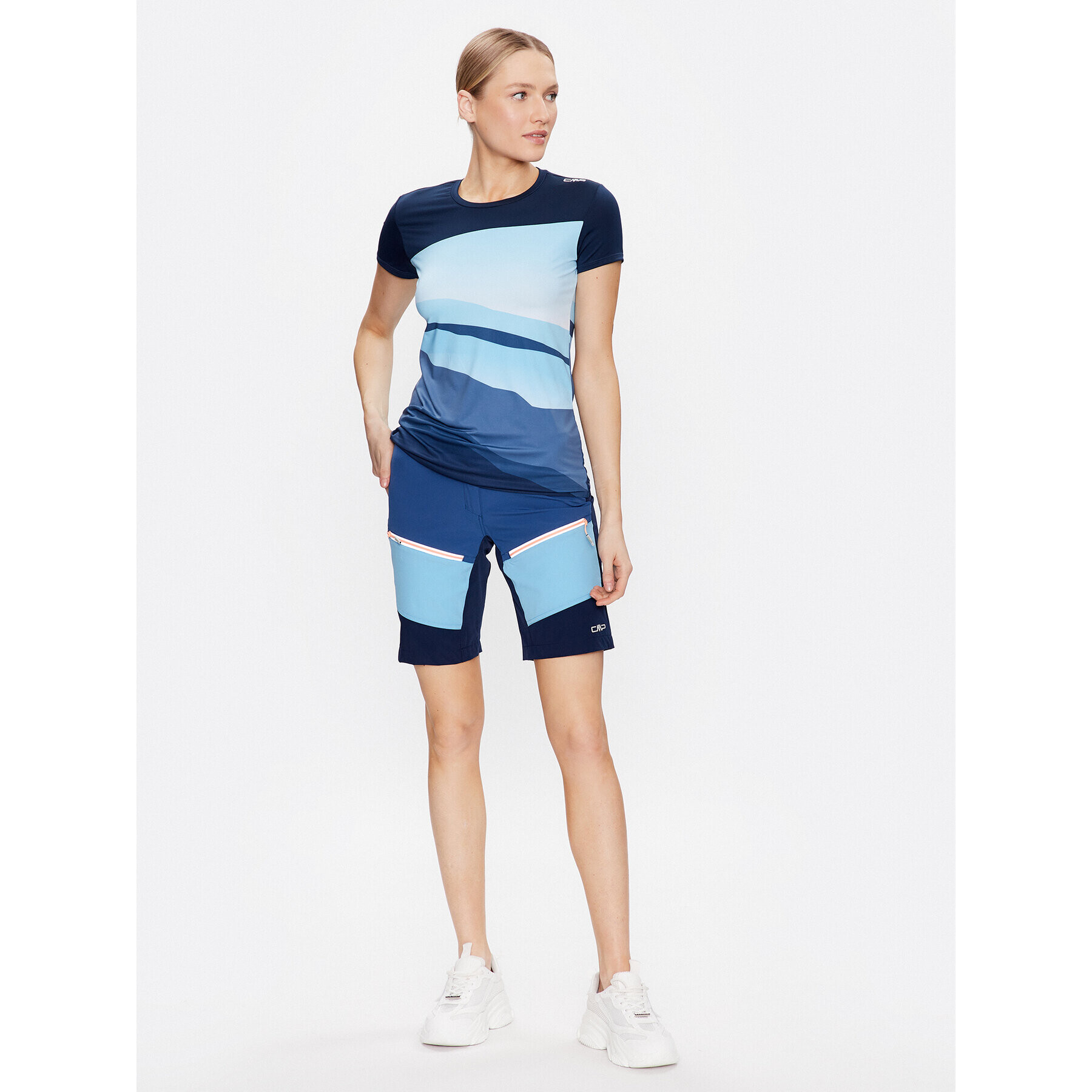 CMP Спортни шорти 33T6976 Син Regular Fit - Pepit.bg