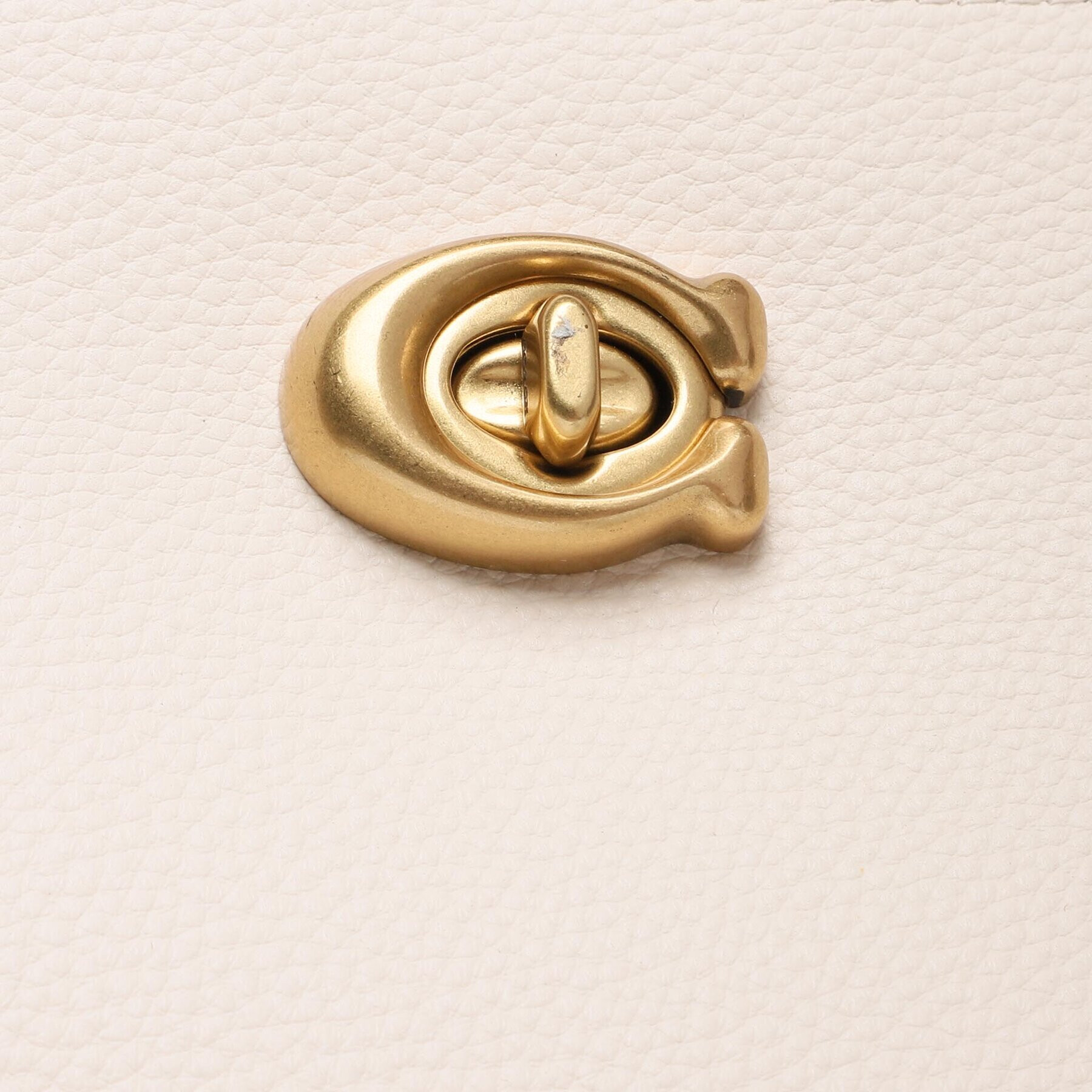 Coach Дамска чанта Cb Ltr Willow Tote C0691 Бежов - Pepit.bg