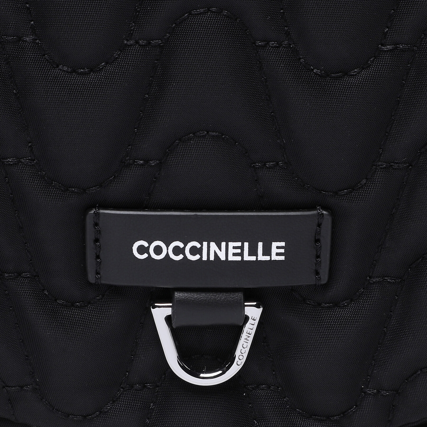 Coccinelle Дамска чанта M76 blaire Nyl.Matte E1 M76 15 02 01 Черен - Pepit.bg
