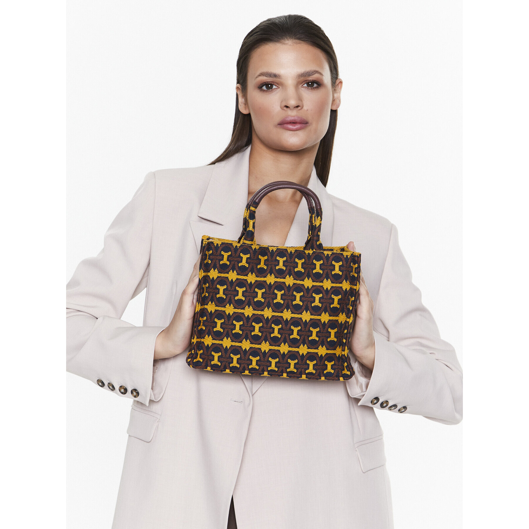 Coccinelle Дамска чанта MBD Never Without Bag Jacquar E1 MBD 18 03 01 Цветен - Pepit.bg