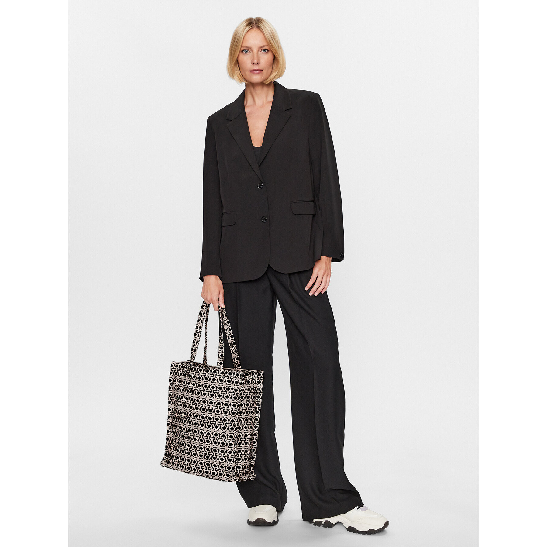 Coccinelle Дамска чанта MBD Never Without Bag Monogra E1 MBD 11 01 01 Черен - Pepit.bg