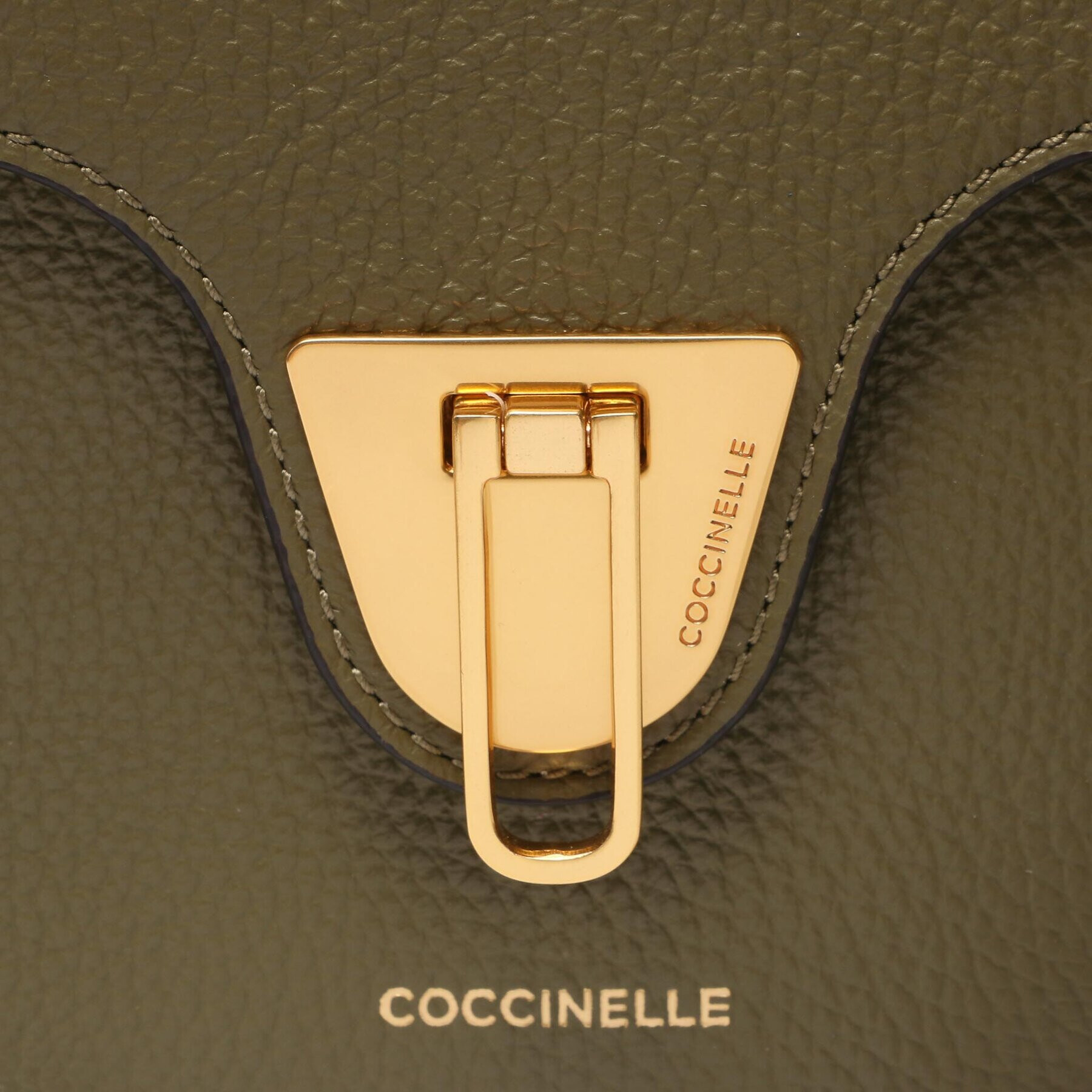 Coccinelle Дамска чанта MF6 Beat Sof E1 MF6 15 03 01 Зелен - Pepit.bg