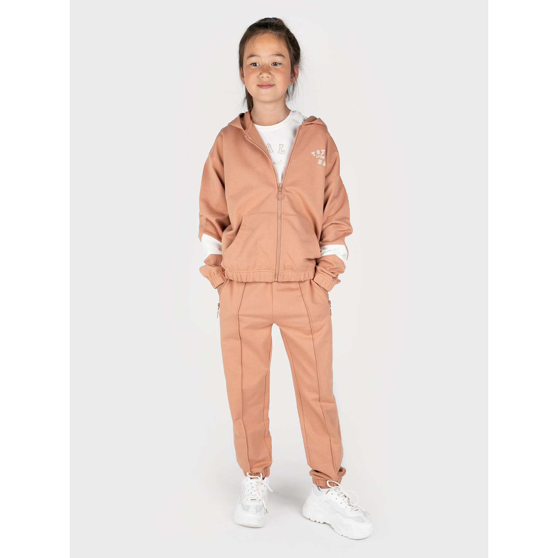 Coccodrillo Долнище анцуг ZC2120101AWJ Розов Regular Fit - Pepit.bg