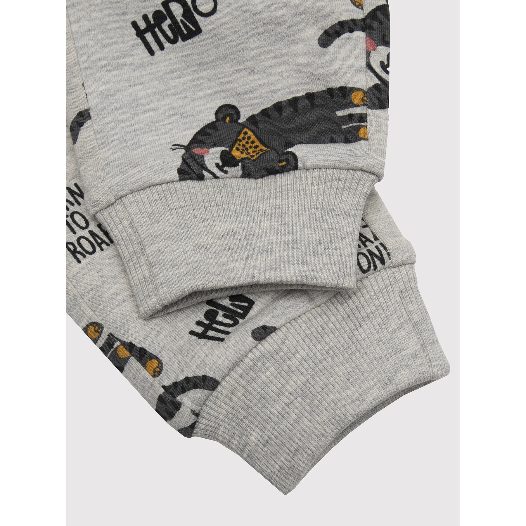 Coccodrillo Долнище анцуг WC2120101SUP Сив Relaxed Fit - Pepit.bg