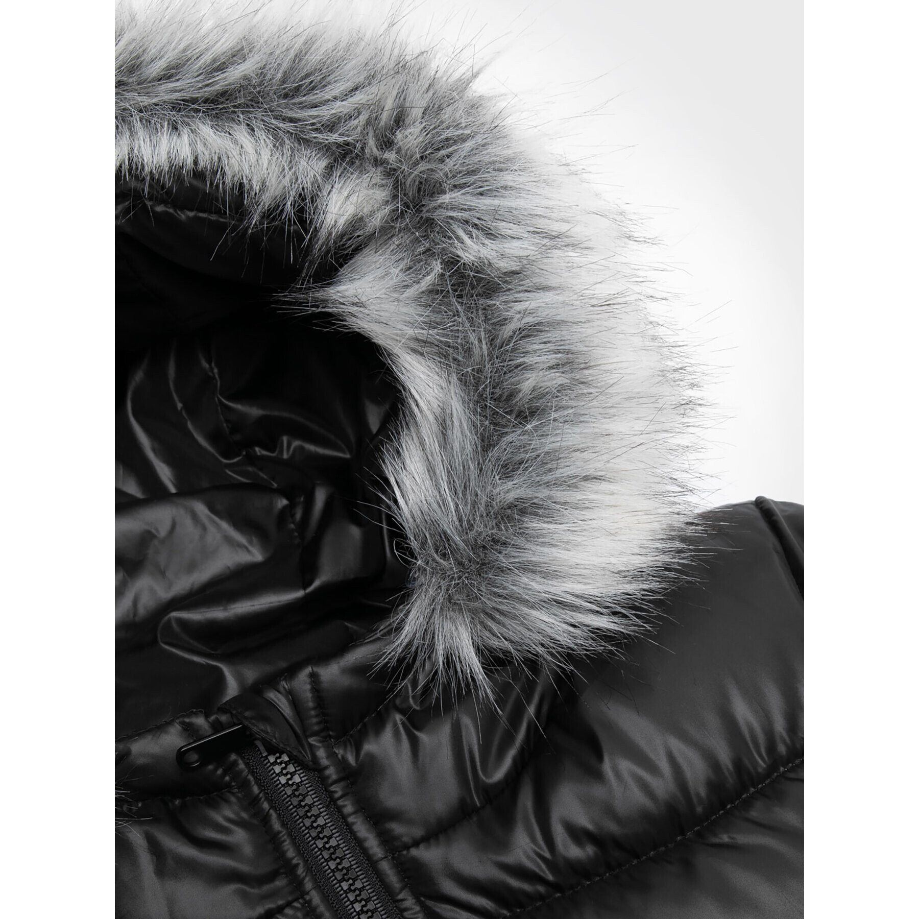 Coccodrillo Пухено яке ZC2151104OGJ Черен Regular Fit - Pepit.bg