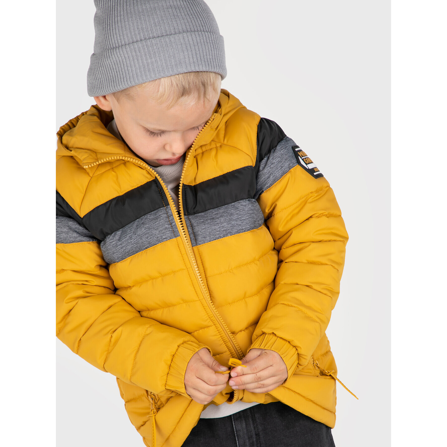 Coccodrillo Пухено яке ZC2152702OBJ Жълт Regular Fit - Pepit.bg