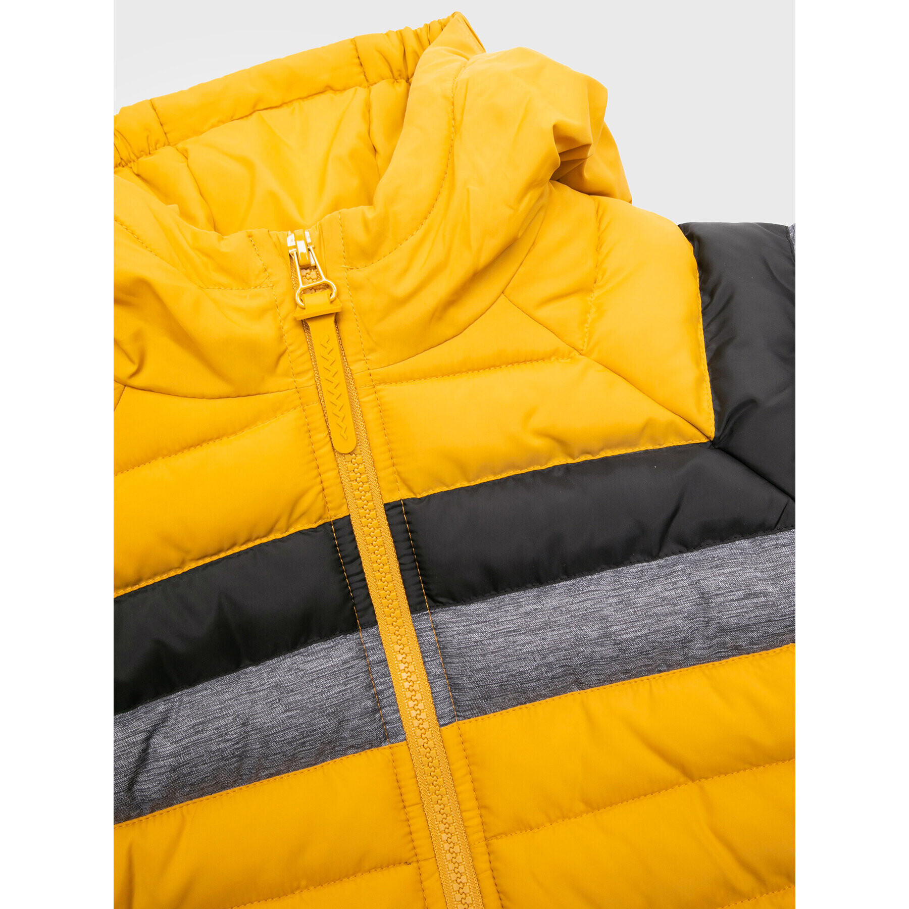 Coccodrillo Пухено яке ZC2152702OBJ Жълт Regular Fit - Pepit.bg