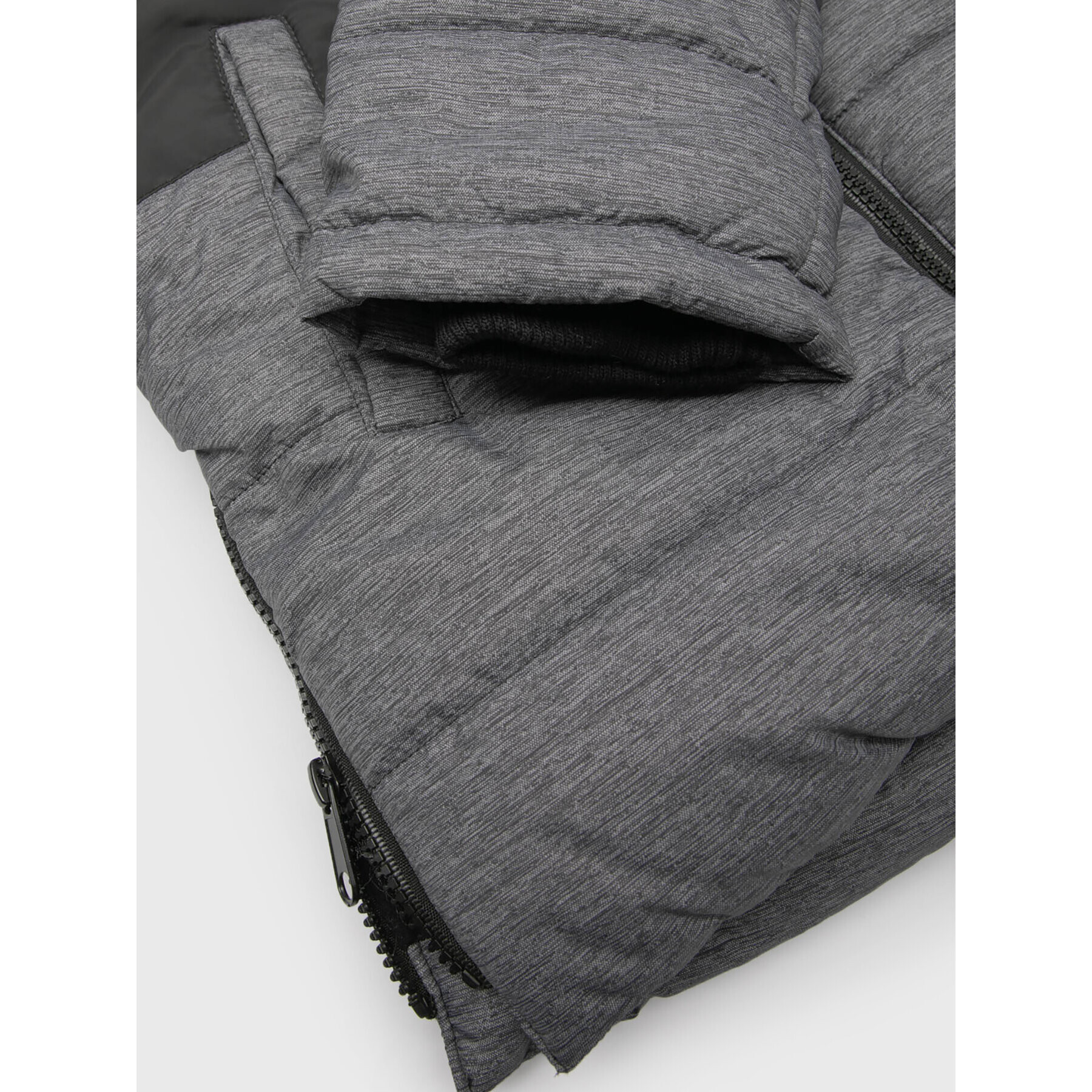 Coccodrillo Пухено яке ZC2151101OBJ Черен Regular Fit - Pepit.bg