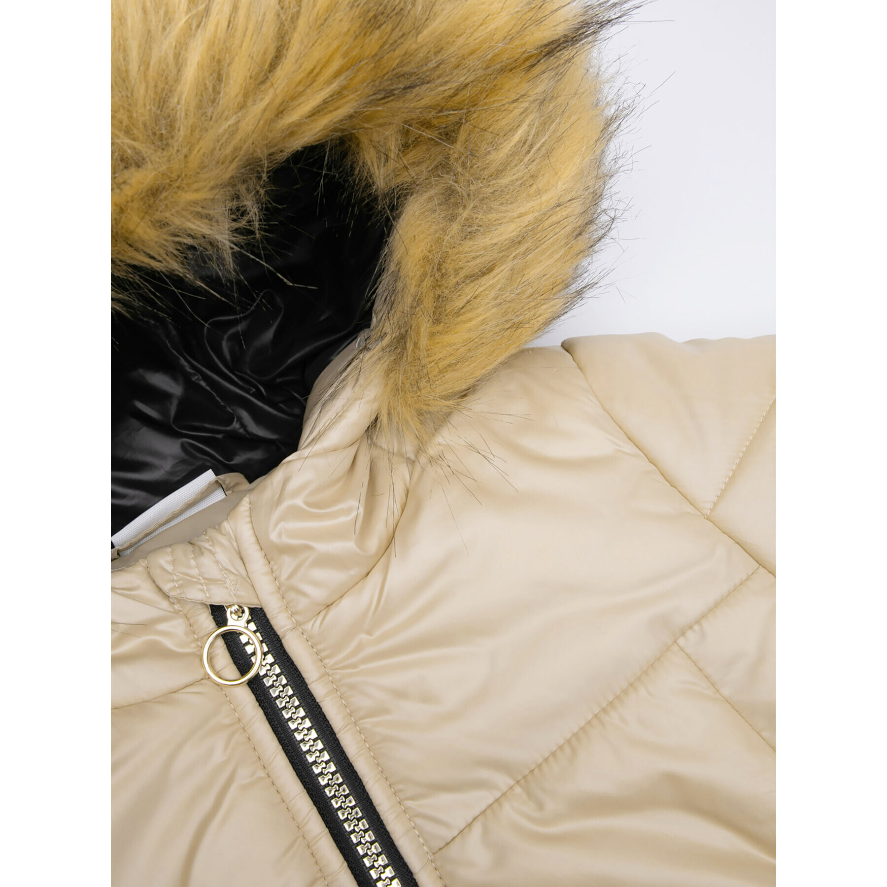 Coccodrillo Пухено яке ZC2152102OGJ Бежов Regular Fit - Pepit.bg