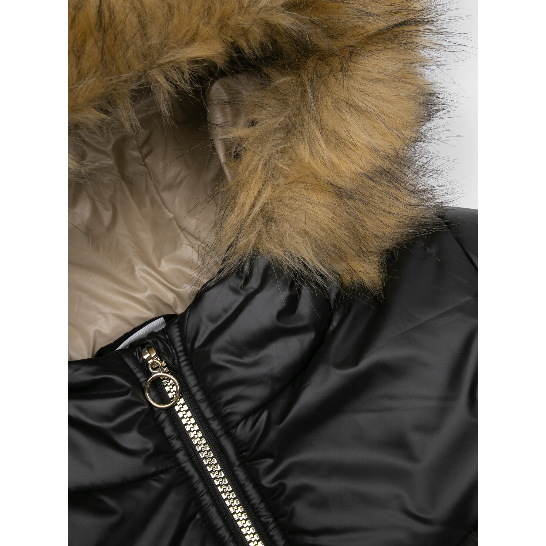 Coccodrillo Пухено яке ZC2152102OGJ Черен Regular Fit - Pepit.bg