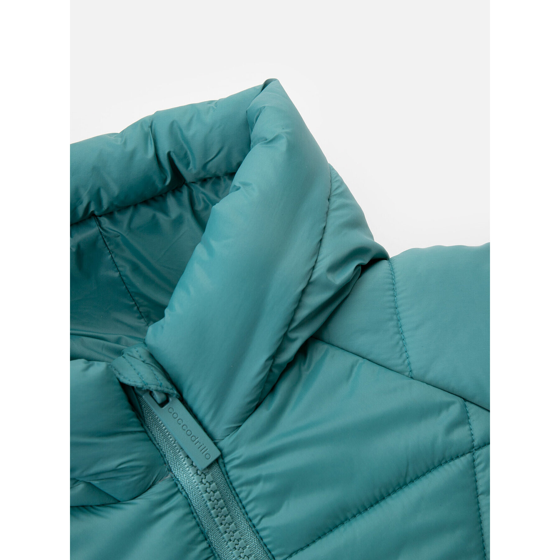 Coccodrillo Пухено яке ZC3152103OGK Зелен Regular Fit - Pepit.bg