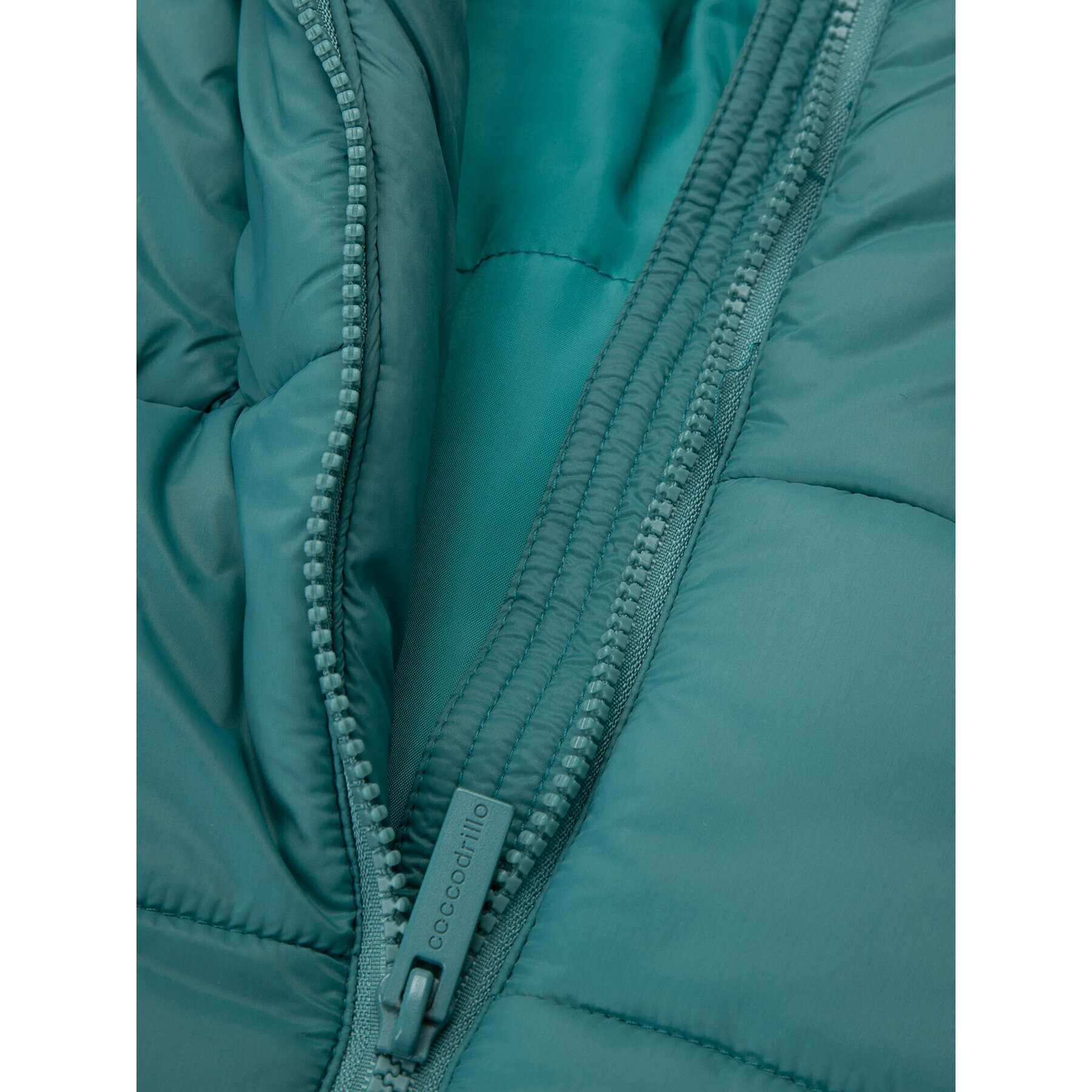 Coccodrillo Пухено яке ZC3152103OGK Зелен Regular Fit - Pepit.bg