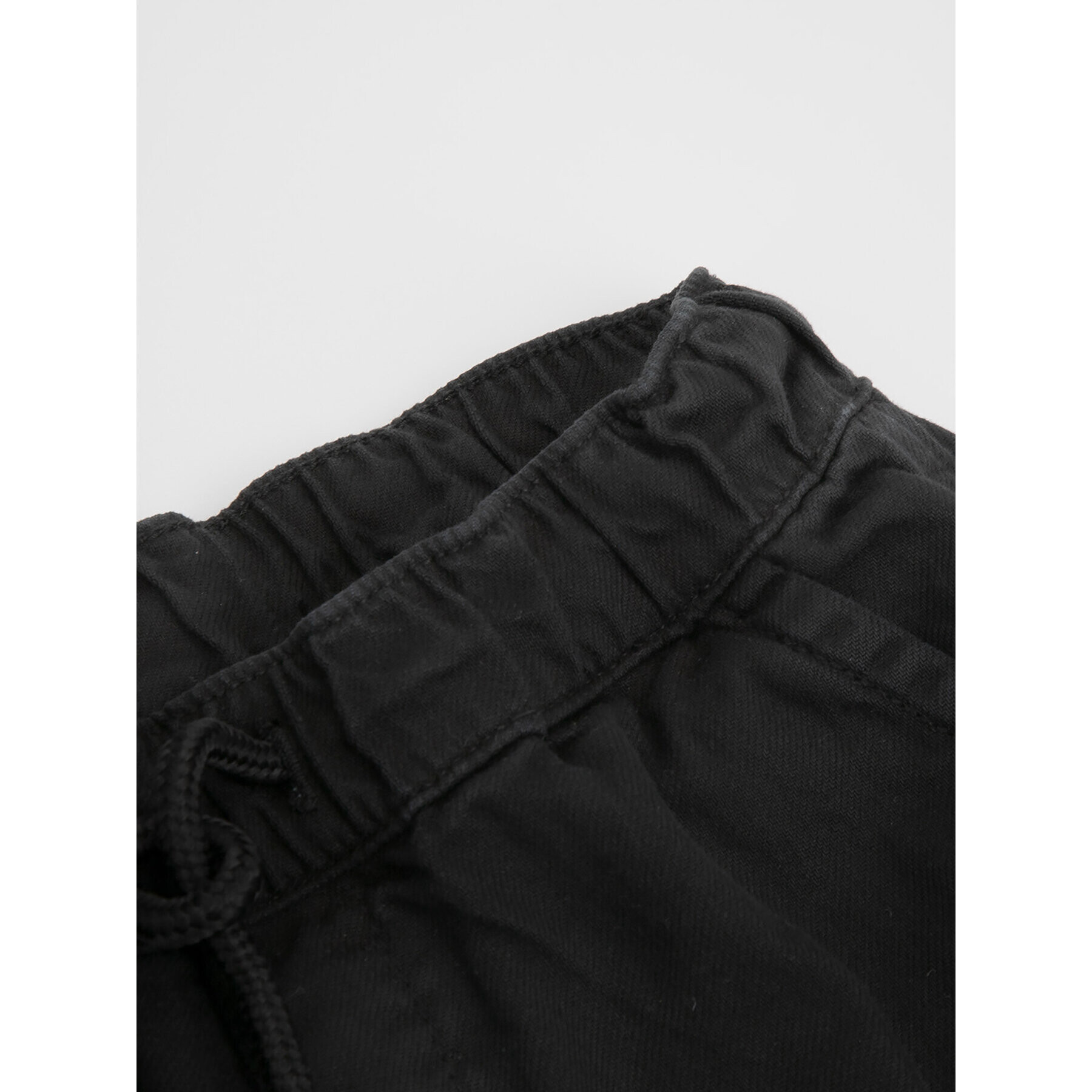 Coccodrillo Текстилни панталони ZC3123101MBJ Черен Regular Fit - Pepit.bg