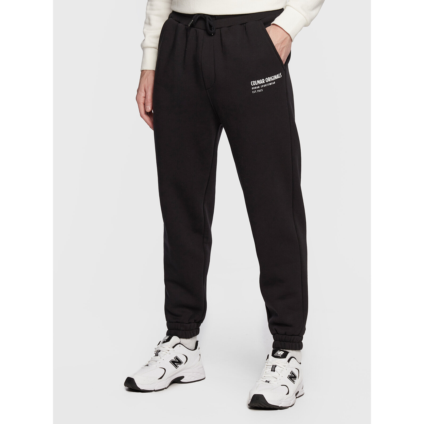 Colmar Долнище анцуг Likeable 8221 6WX Черен Regular Fit - Pepit.bg