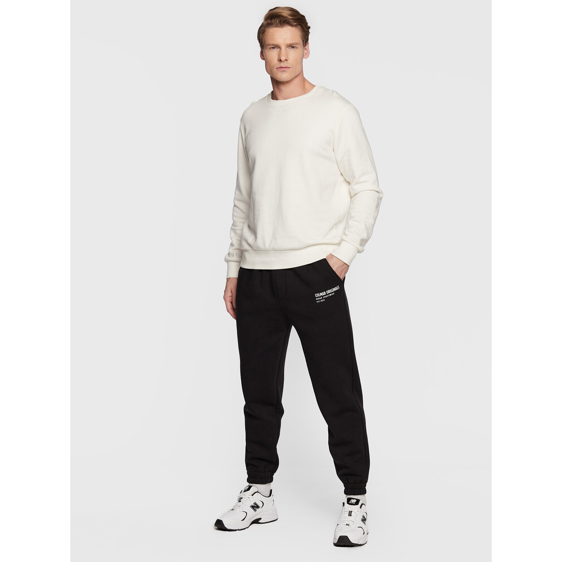 Colmar Долнище анцуг Likeable 8221 6WX Черен Regular Fit - Pepit.bg