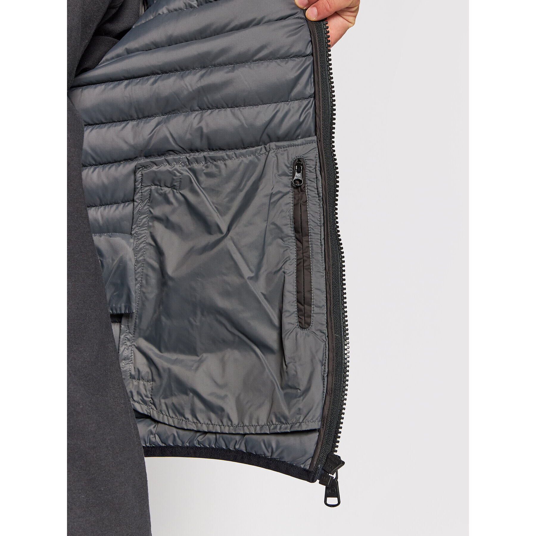 Colmar Пухено яке Repunk 1277P 8VX Черен Regular Fit - Pepit.bg