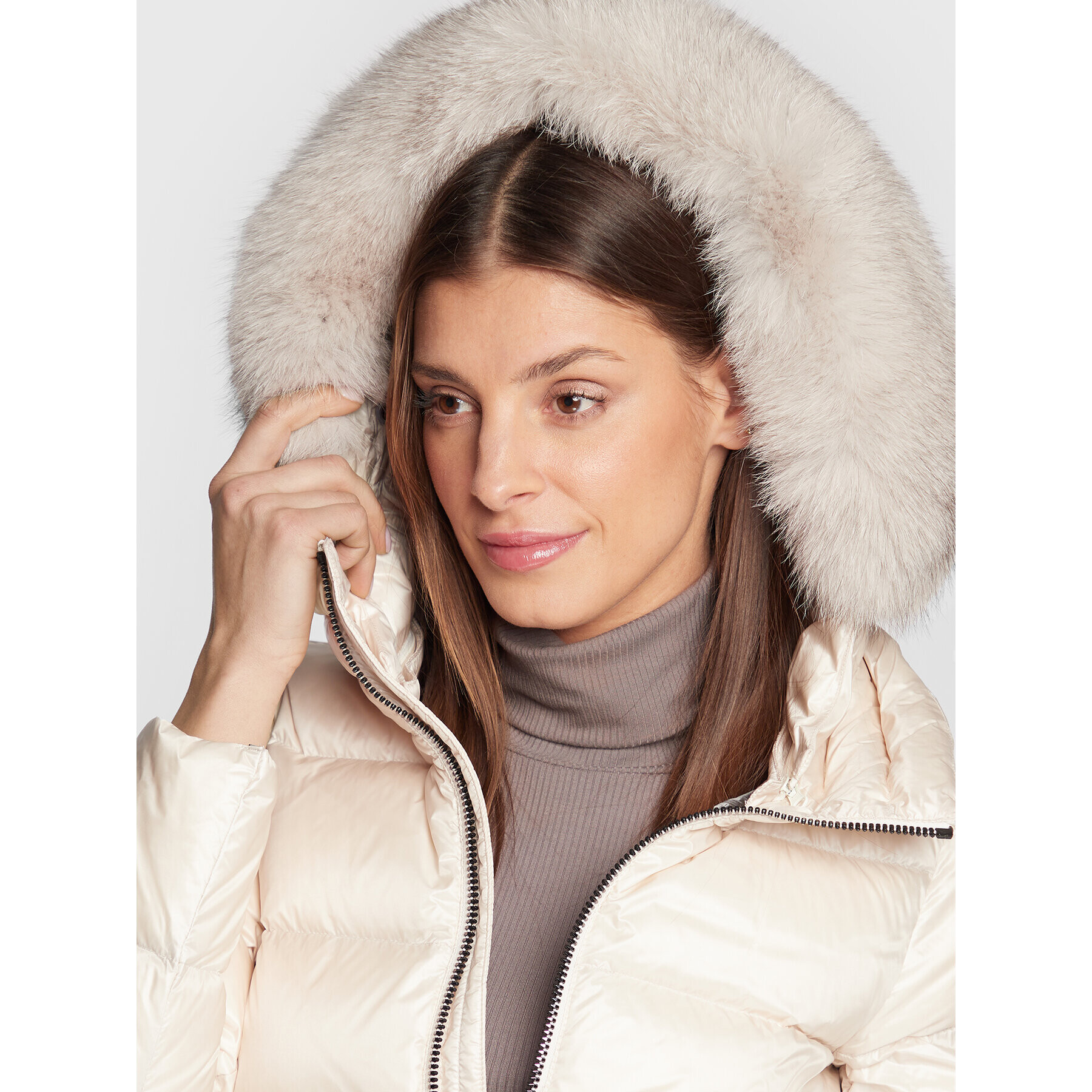 Colmar Пухено яке Friendly 2216F 5WG Бежов Regular Fit - Pepit.bg